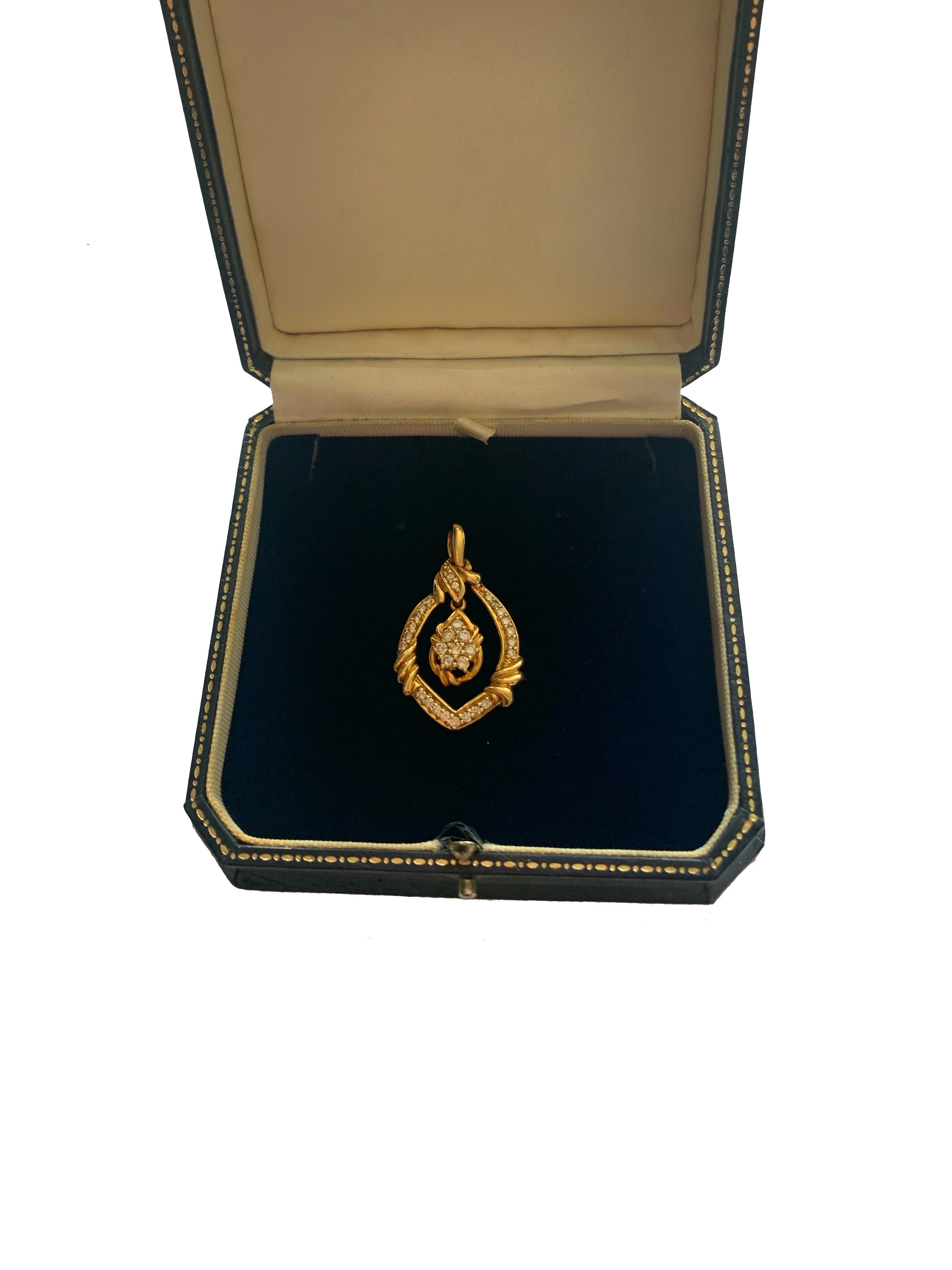 18ct Gold 1.00 Carat Diamond Pendant For Sale 3