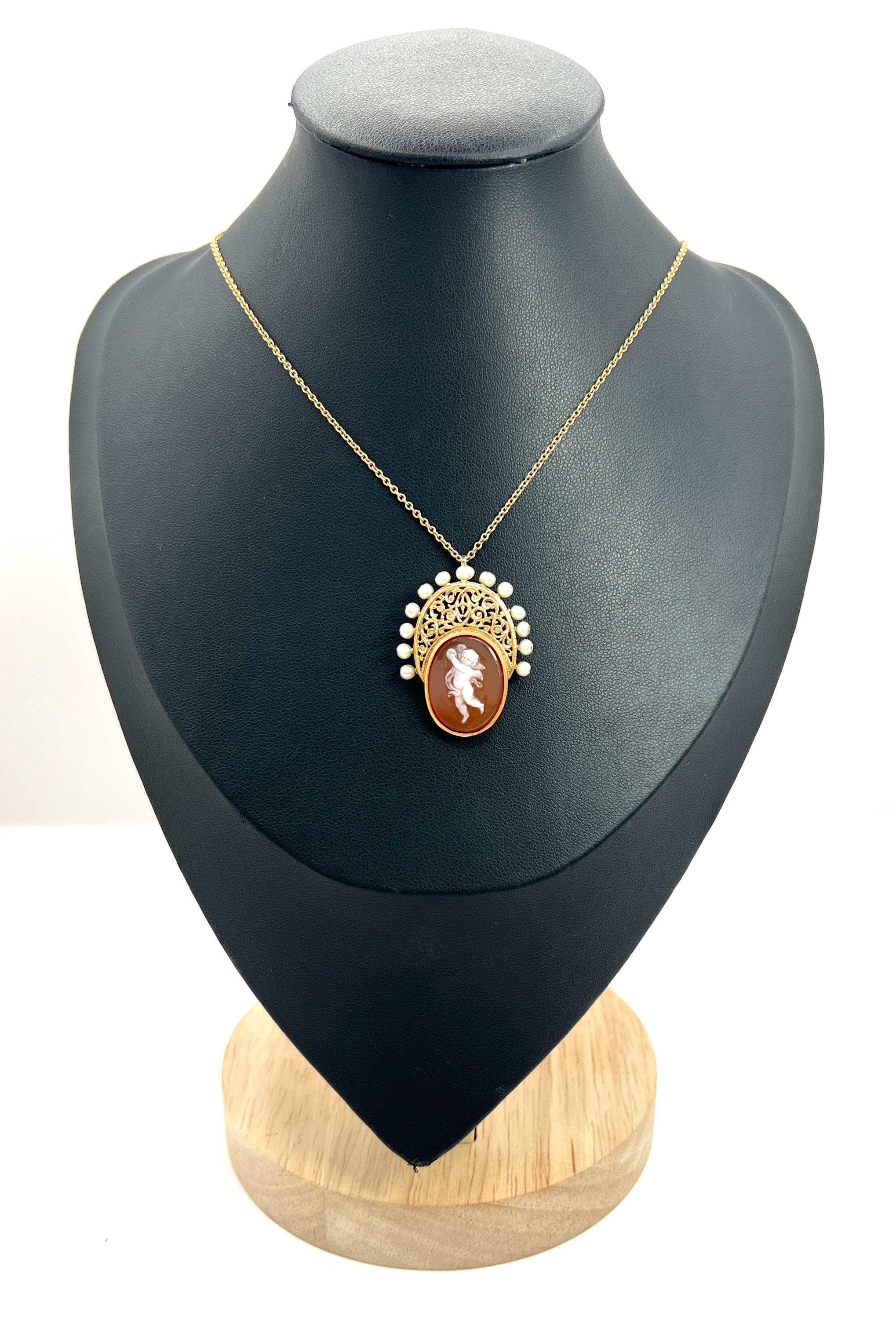 Round Cut 18ct Gold, Edwardian Hardstone Cherub Cameo Pendant with Natural Seed Pearls For Sale