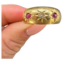 18ct Gold Edwardian Ruby & Diamond Star Set 3 Stone Ring Hallmarked Chester 1904