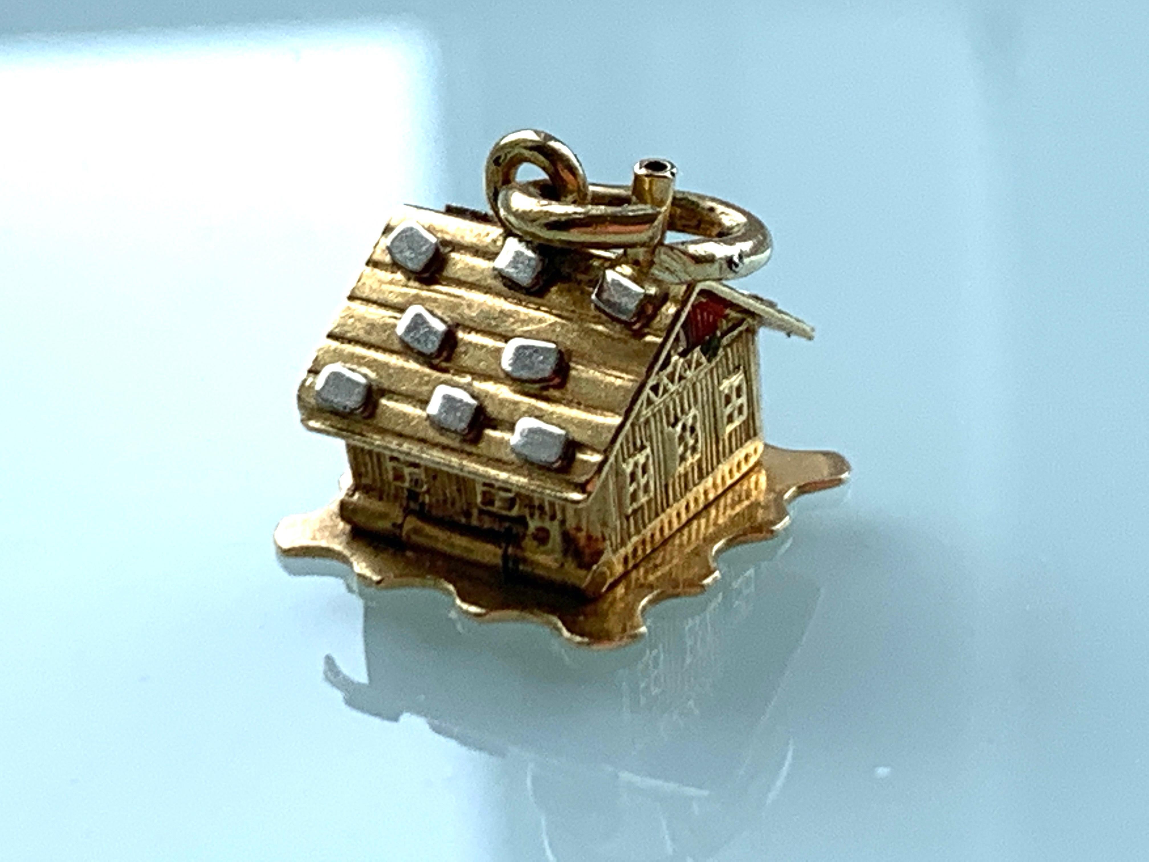 Retro 18ct Gold Enamel Opening House Charm For Sale