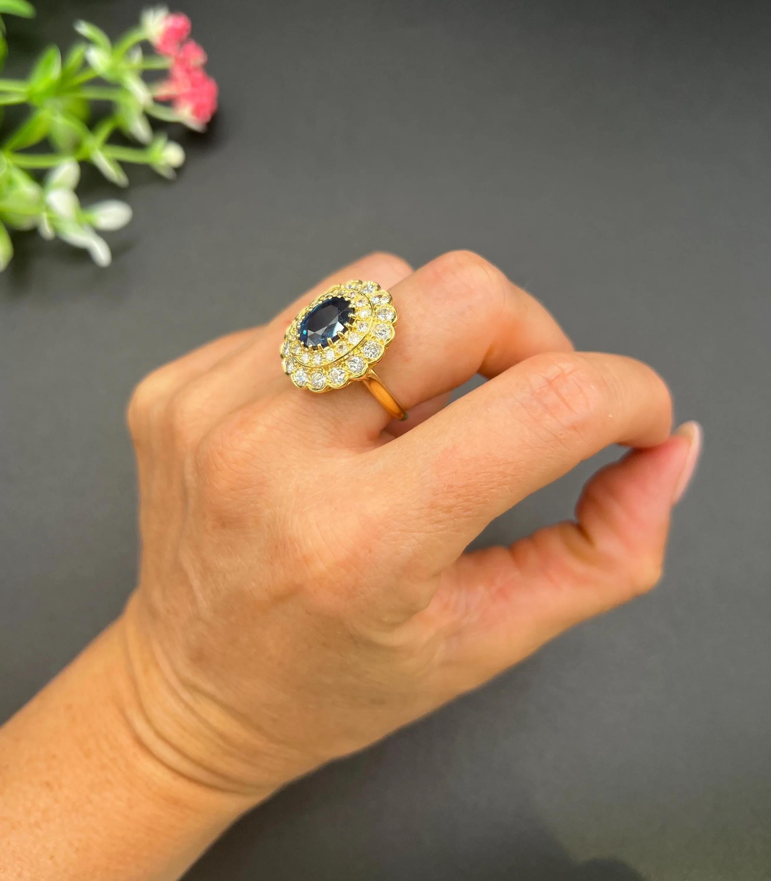 18ct Gold French Hallmarked, 1980s 2 Carat Sapphire & 2.5 Carat Diamond Ring In Good Condition For Sale In Brighton, GB