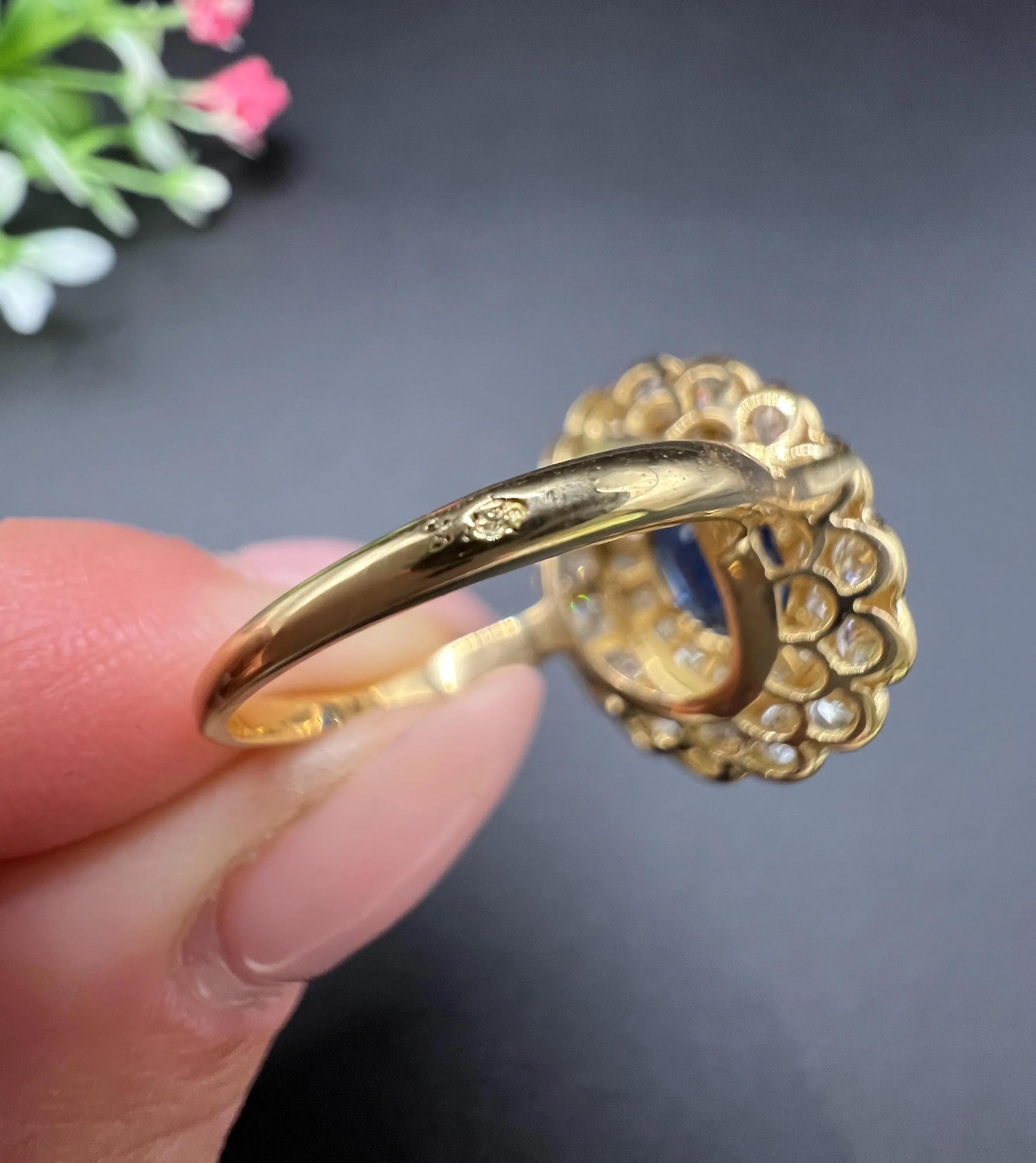 18ct Gold French Hallmarked, 1980s 2 Carat Sapphire & 2.5 Carat Diamond Ring For Sale 4