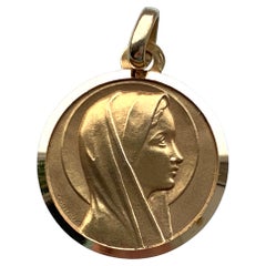 18ct Gold French Mary Religious Pendant Circa 1940