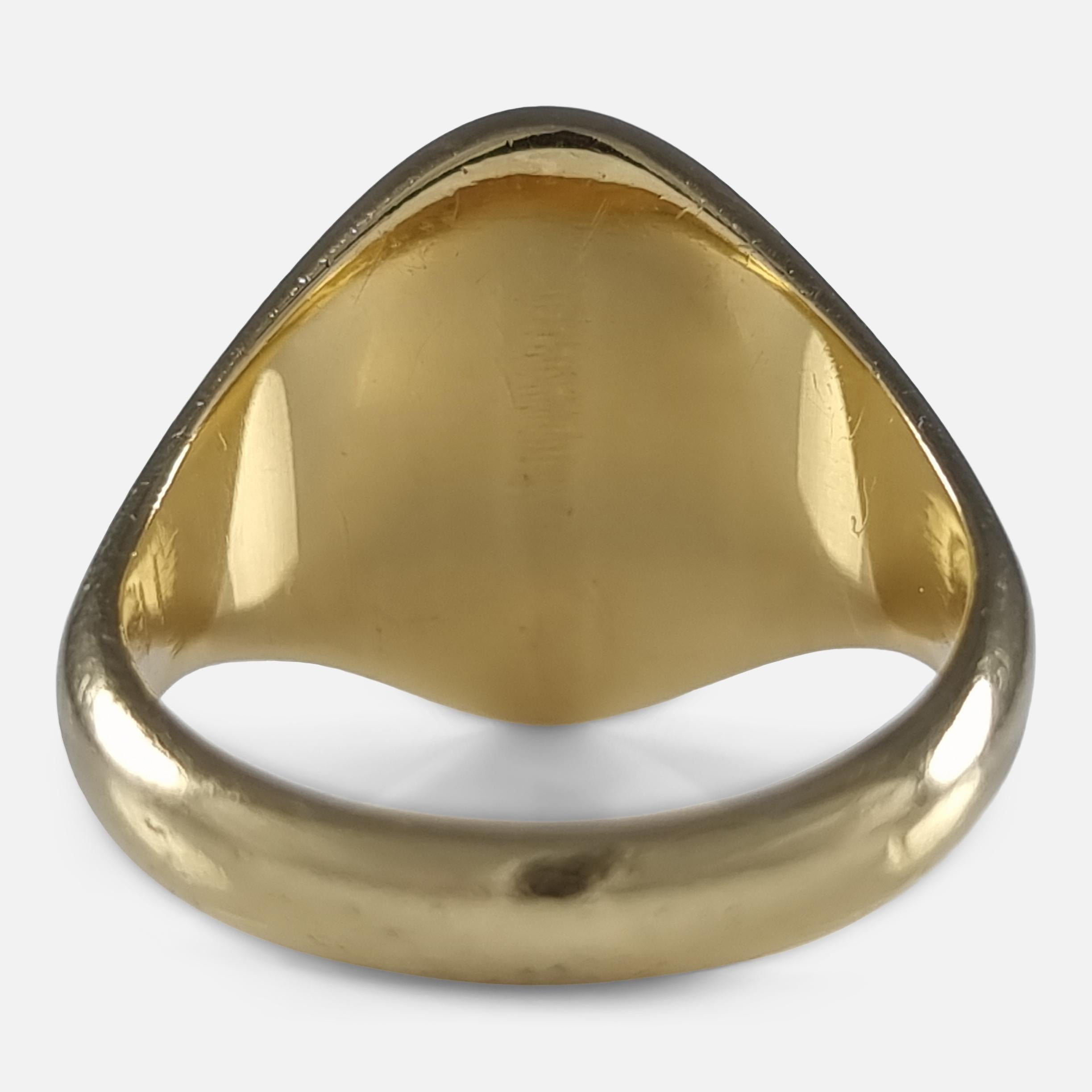 18ct Gold Intaglio Signet Ring, Charles Green & Son, 1988 In Good Condition In Glasgow, GB