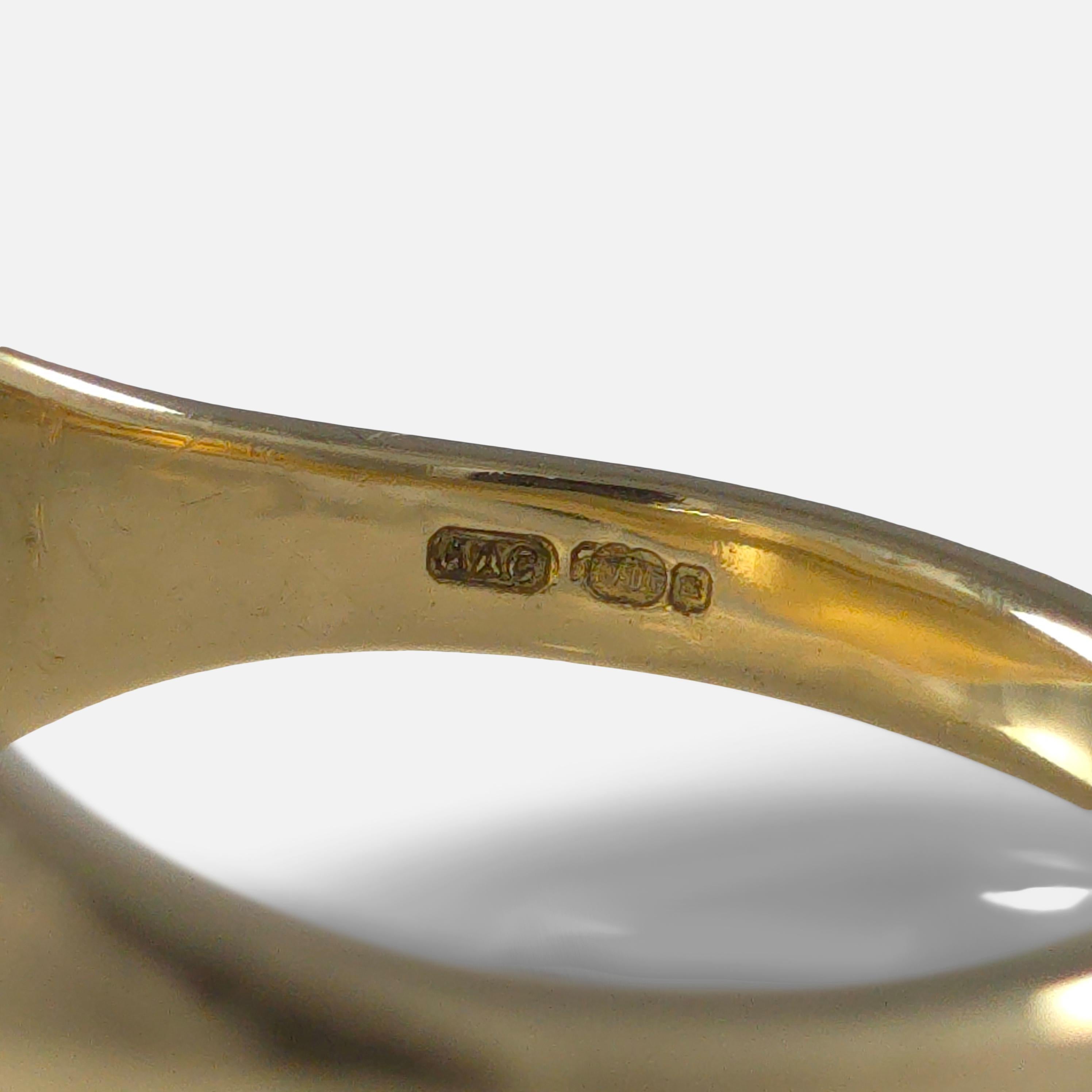 18ct Gold Intaglio Signet Ring For Sale 3