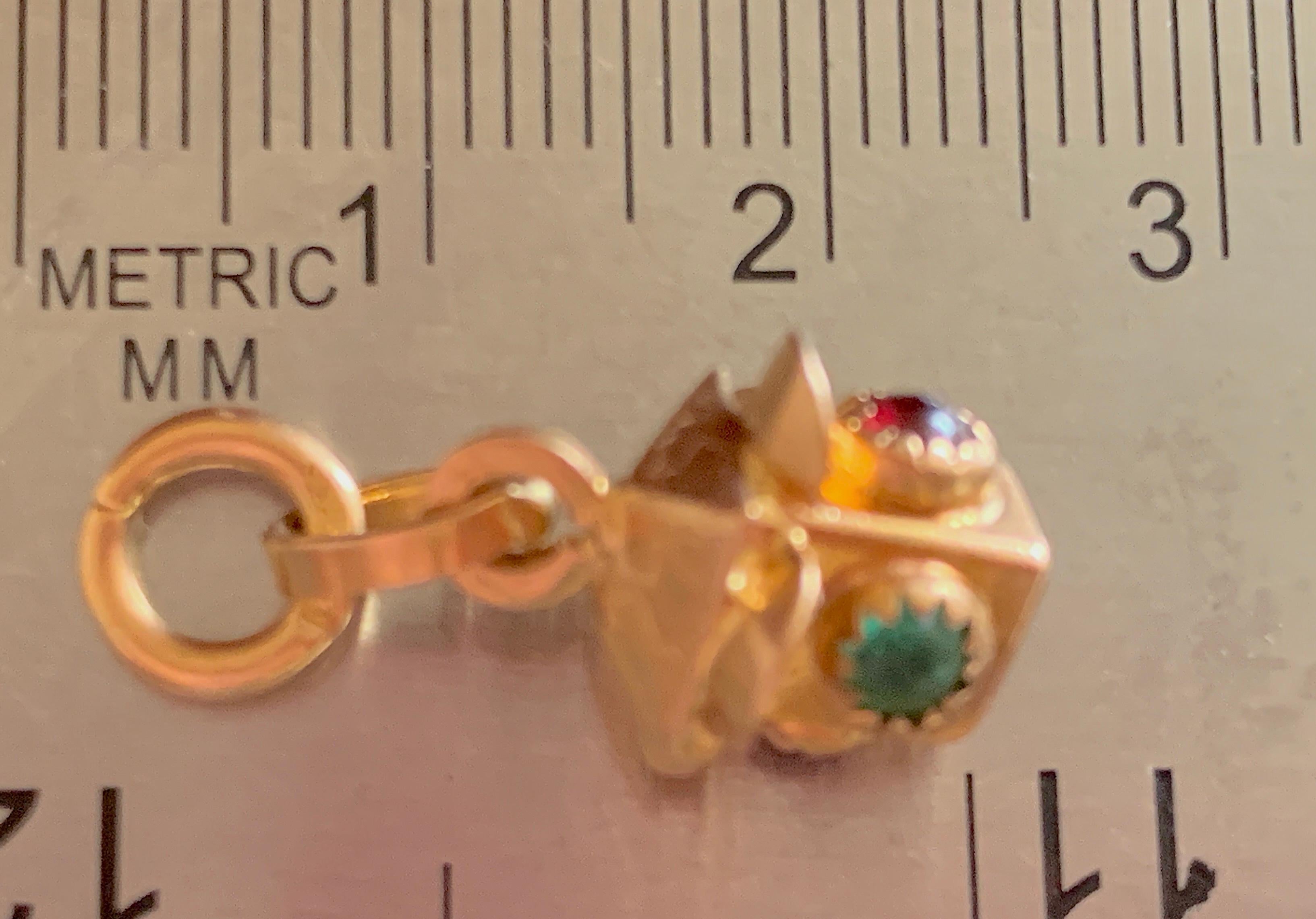 Italienische Traffic Light Charme aus 18 Karat Gold 5