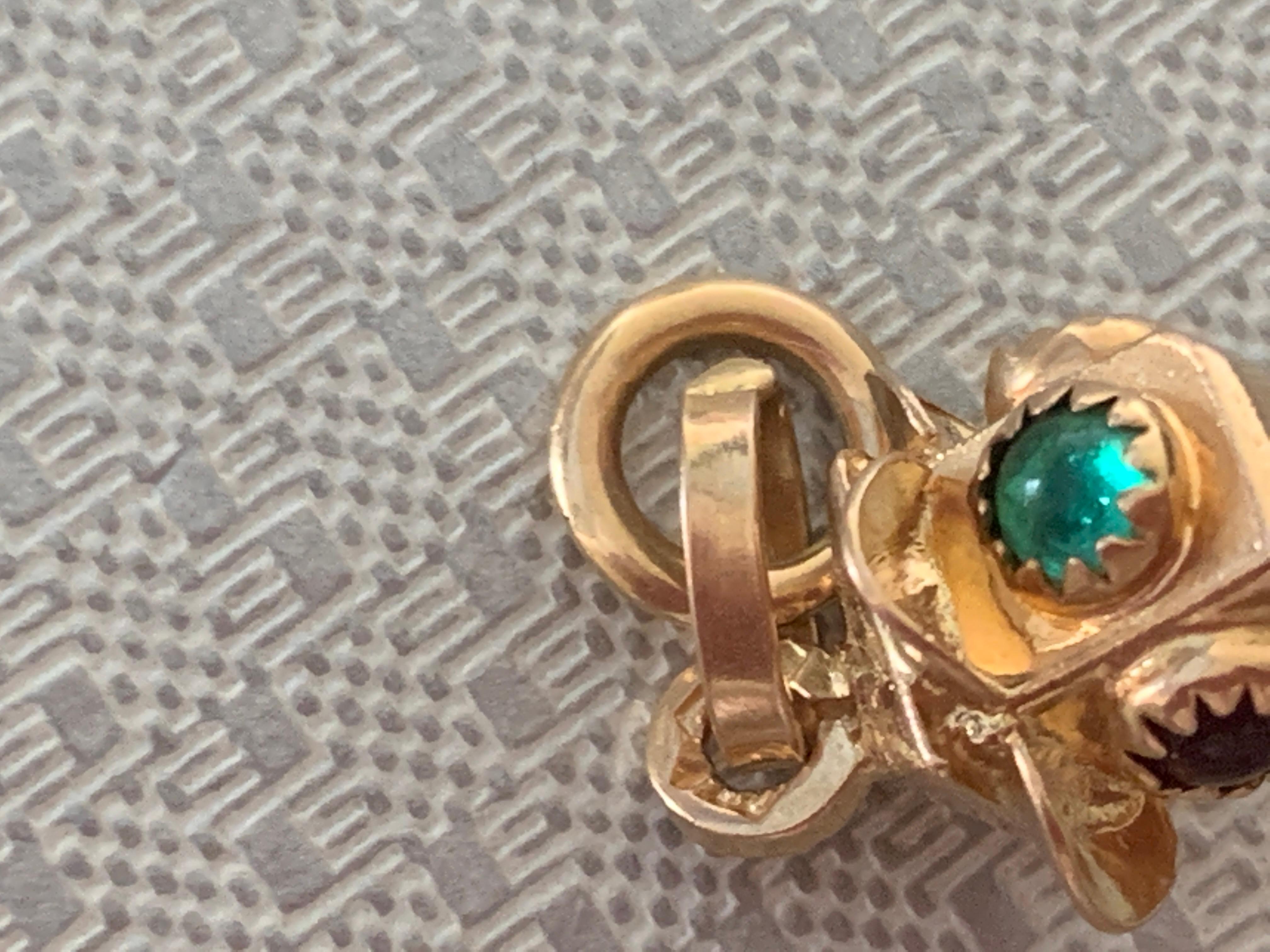 Italienische Traffic Light Charme aus 18 Karat Gold im Zustand „Hervorragend“ in London, GB
