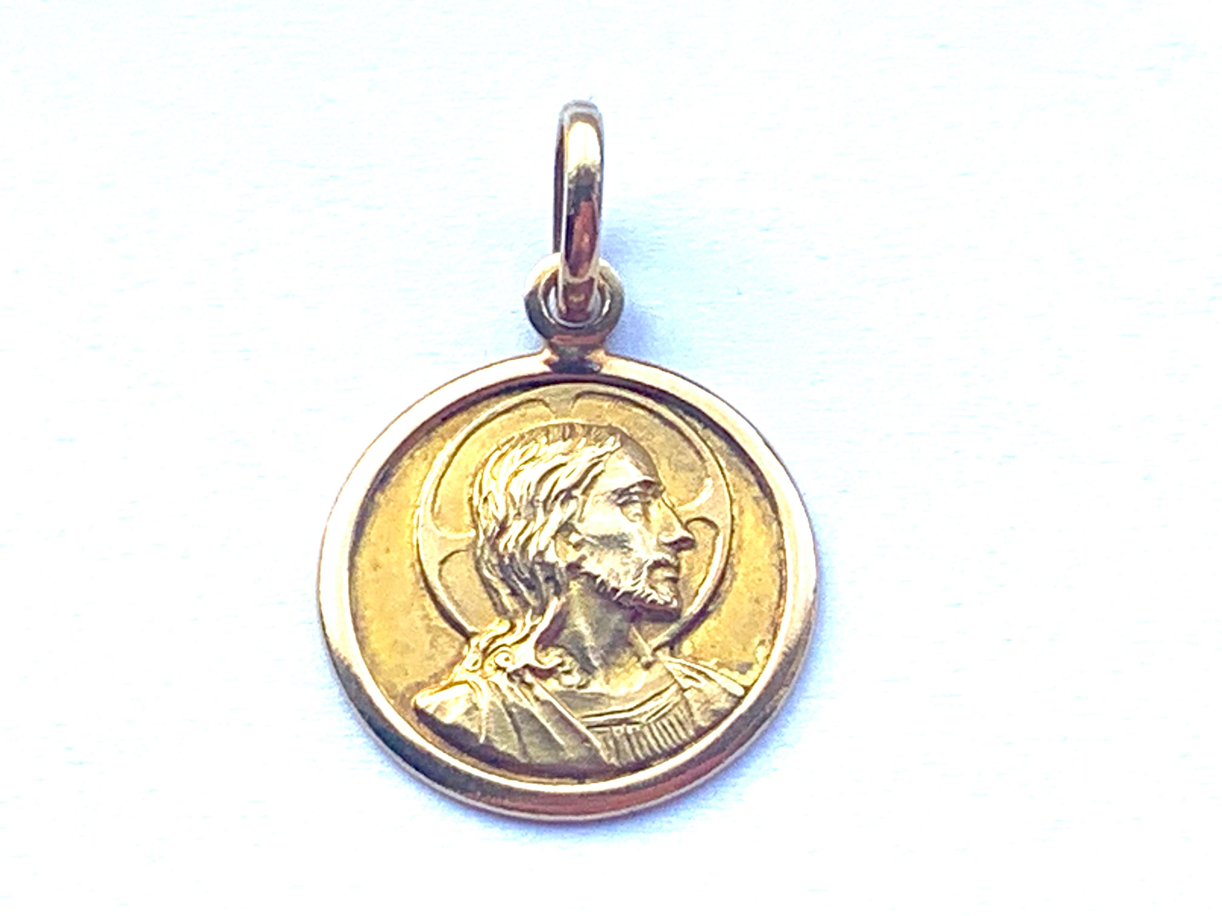 Art nouveau EFFEPI Pendentif Jésus en or 18 carats en vente