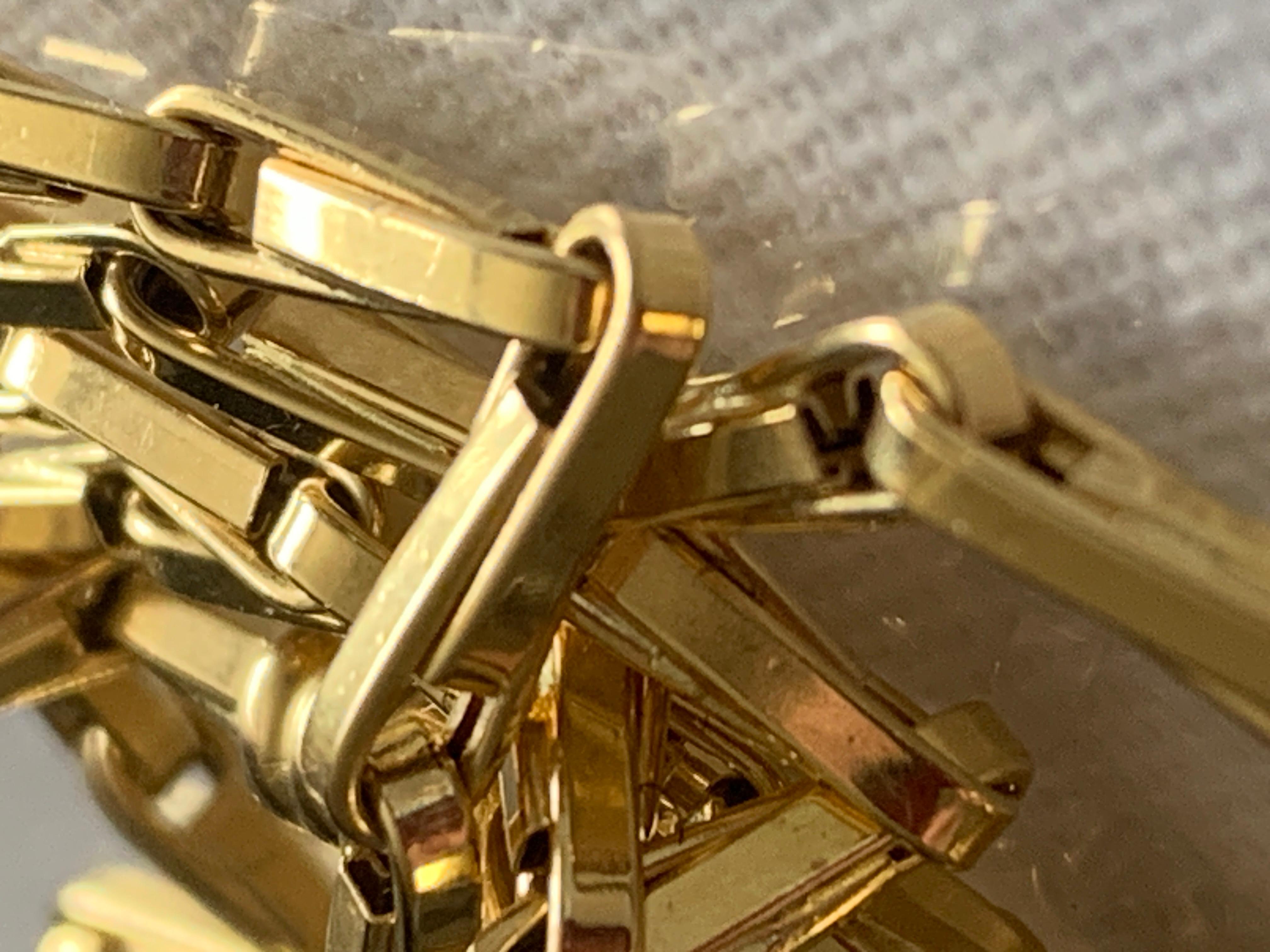 18ct Gold Large Barleycorn link 24