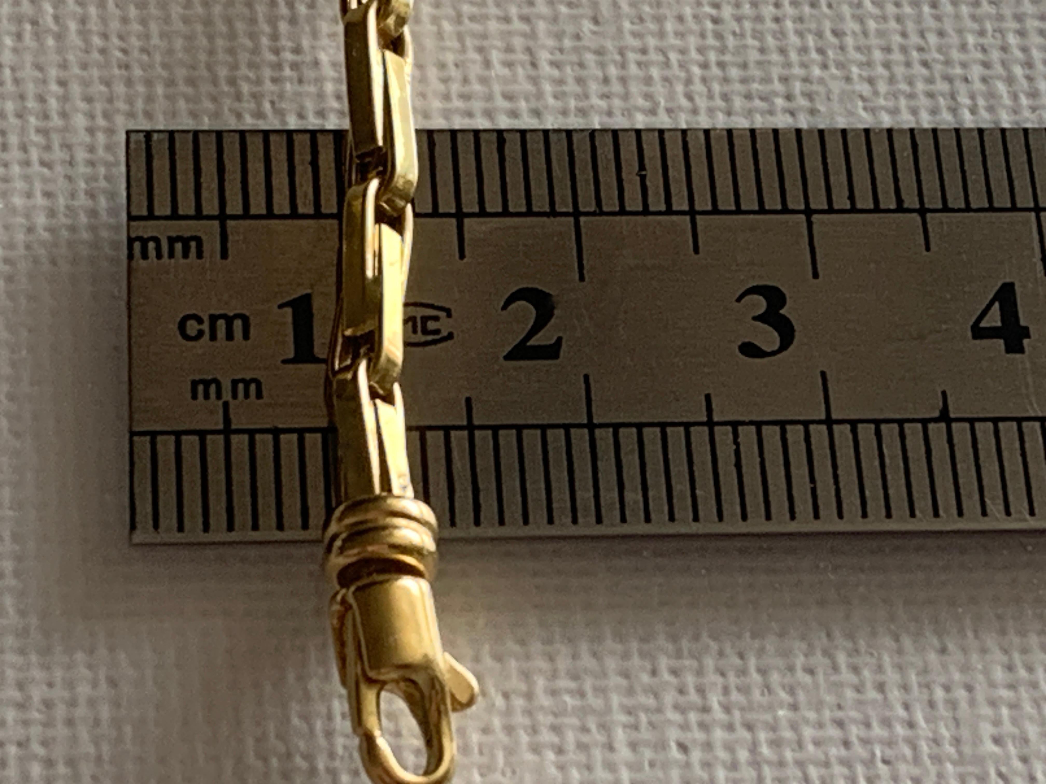 18ct Gold Large Barleycorn link 24