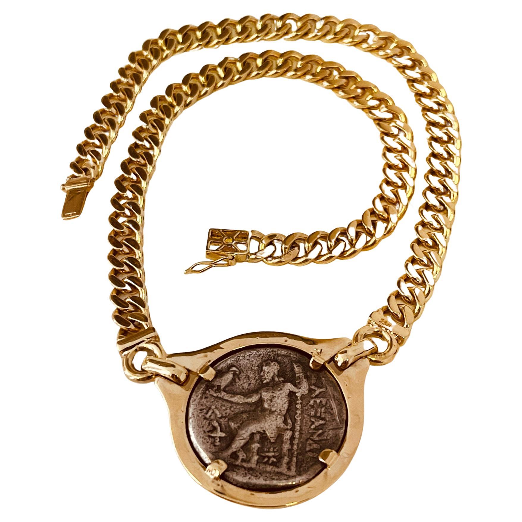 18ct Gold Link Necklace Centring A Reproduction Of An Antique Greek Silver Coin For Sale 2