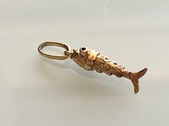 18ct Gold Miniature Articulated Fish Pendant