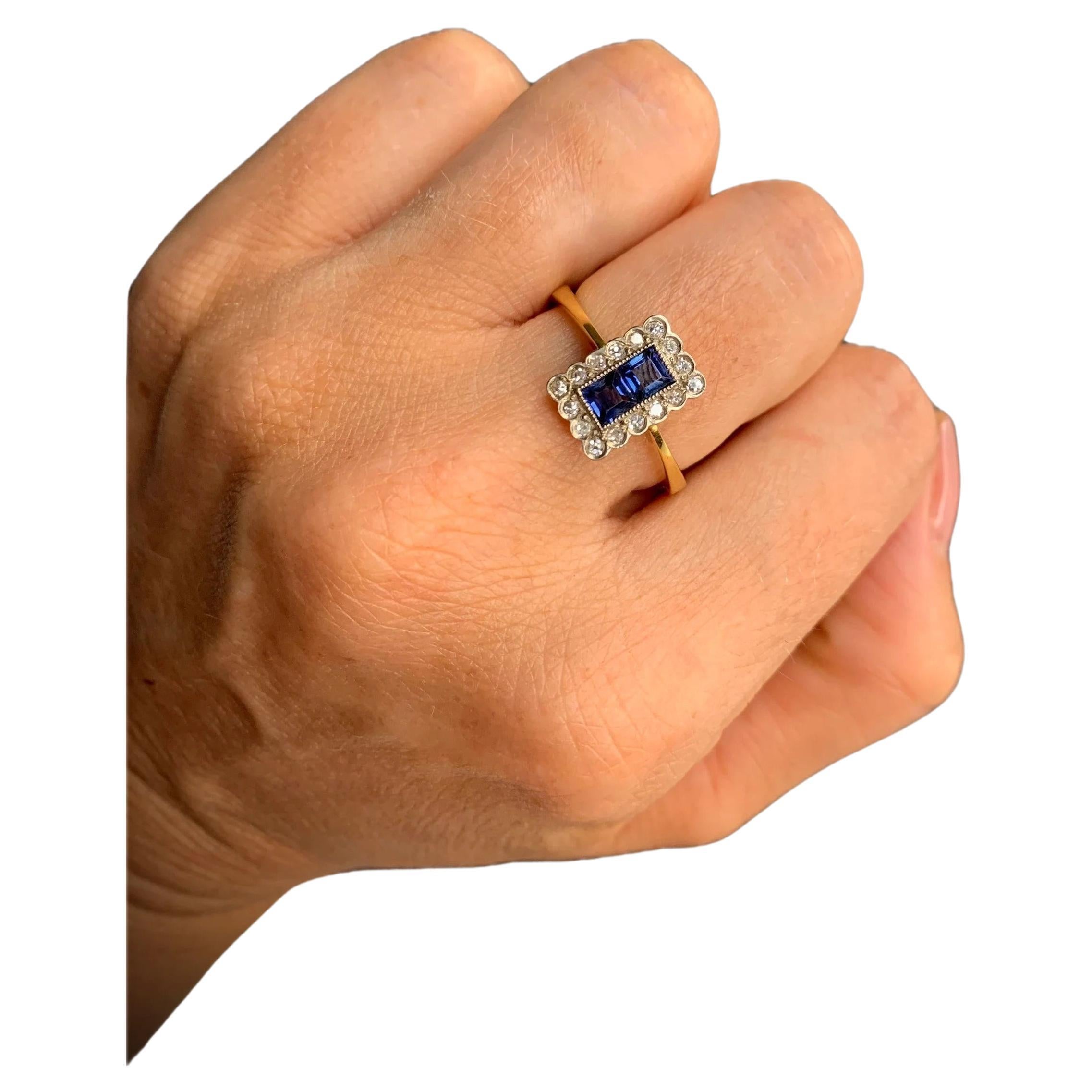 18ct Gold Original Art Deco Sapphire & Diamond Ring For Sale