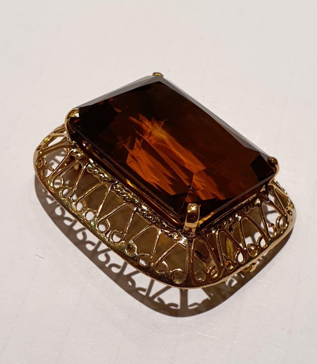 Contemporain Broche pendentif en or 18 carats sertie d'une citrine de couleur cognac en vente