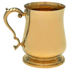 Retro Modern 18-Carat Gold Pint Mug in the George III Style by Prestons Ltd in 1968