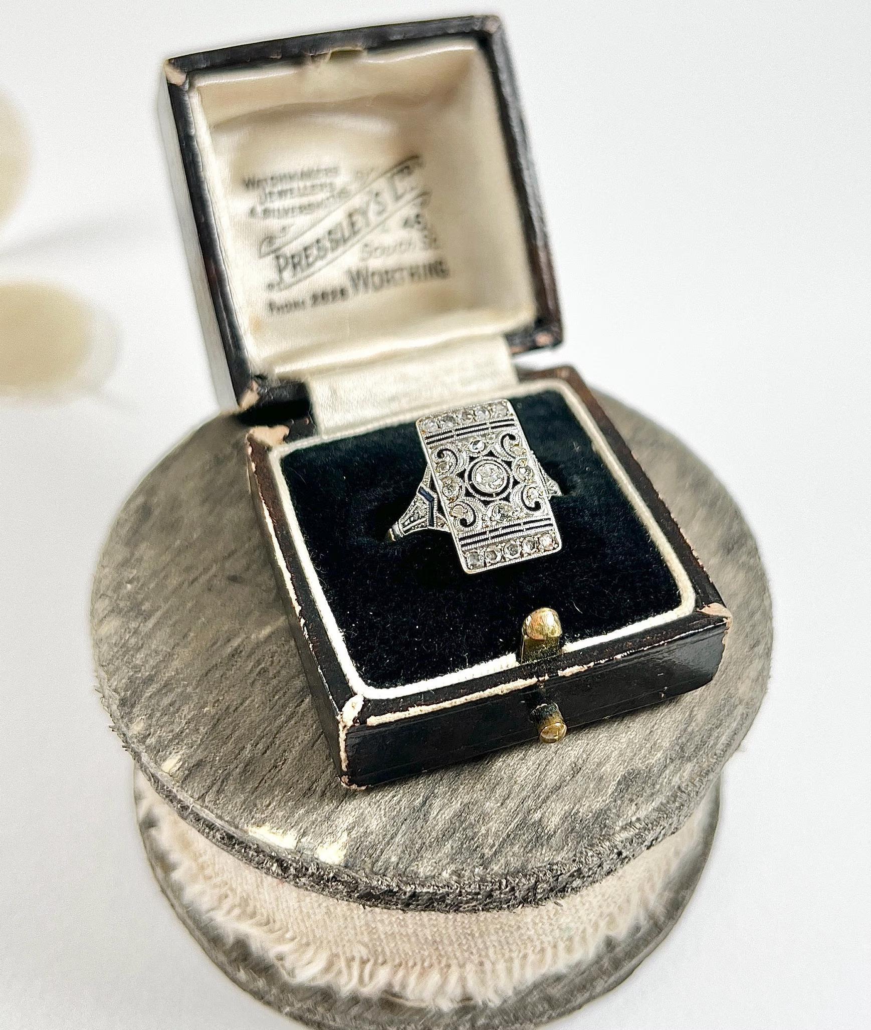 18ct Gold & Platinum 1920s Art Deco Diamond and Sapphire Rectangular Plaque Ring For Sale 6