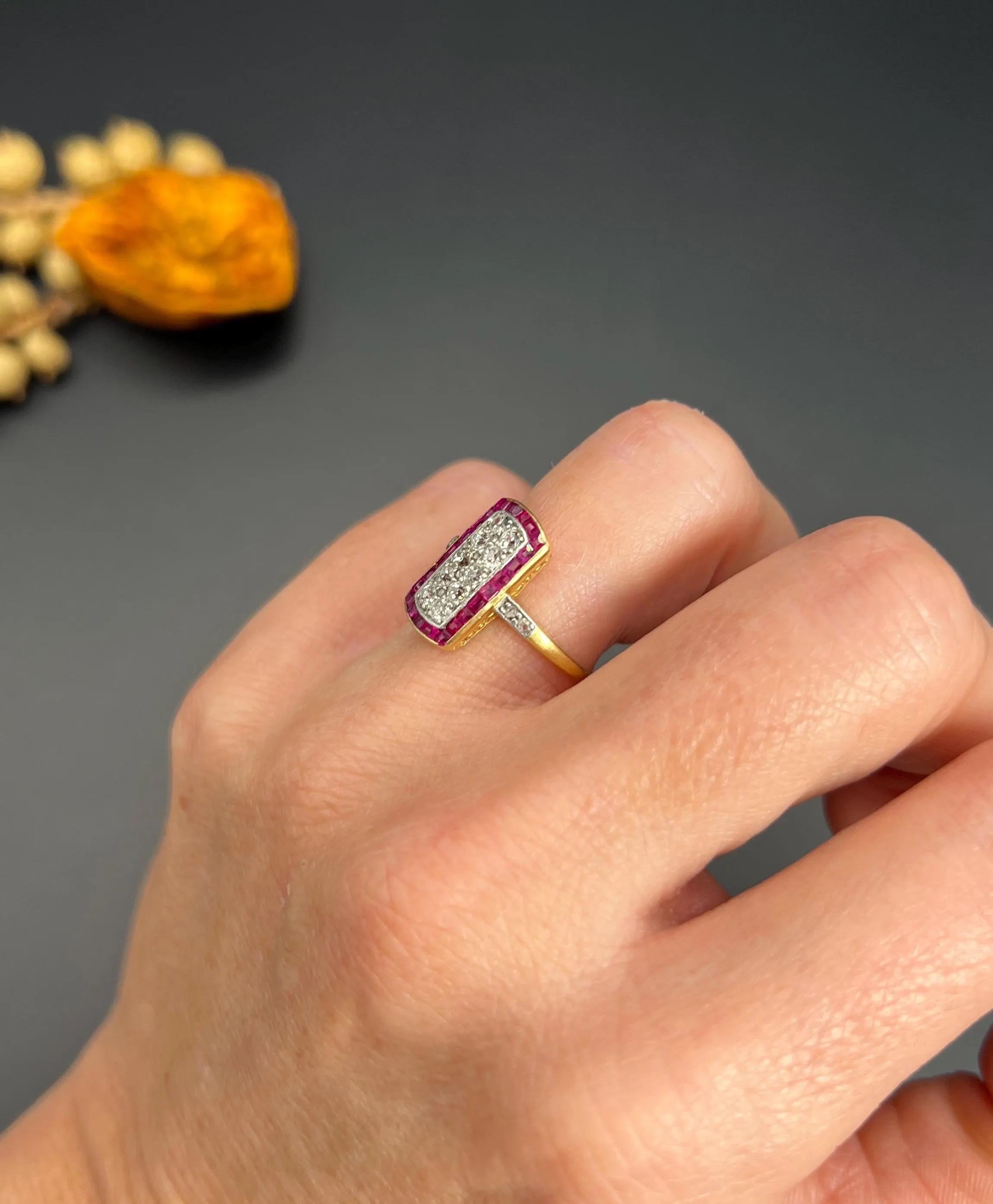 18ct Gold & Platin, 1920er Art Deco Rubin Diamant Rechteckiger Ring im Zustand „Gut“ im Angebot in Brighton, GB
