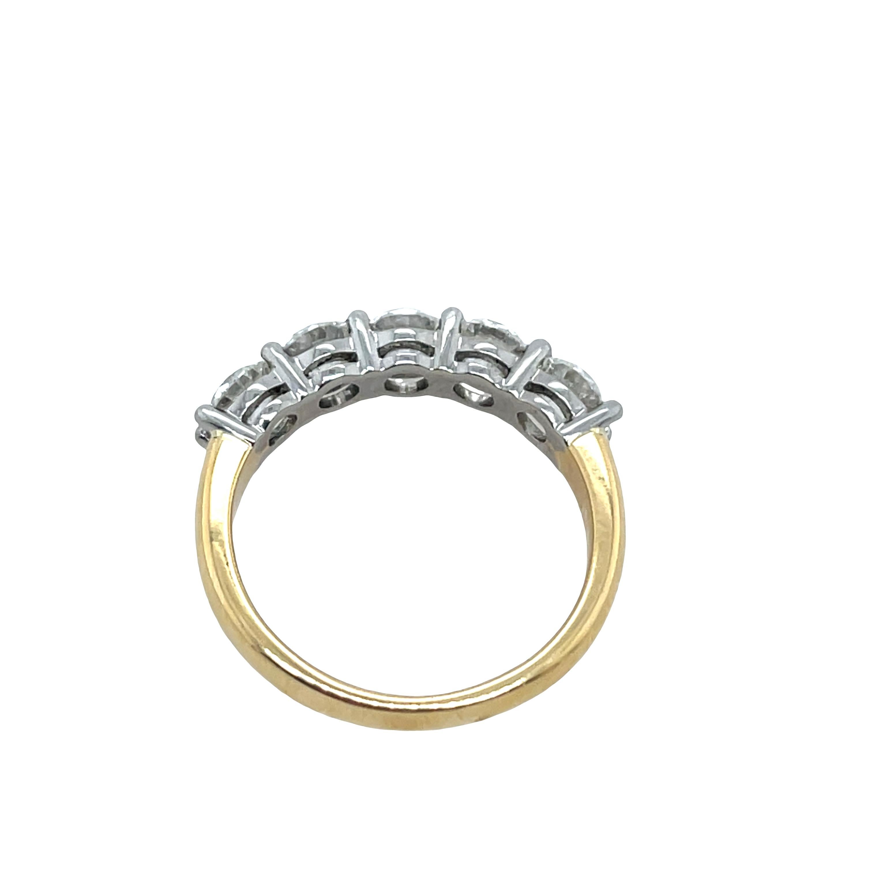 Bague à 5 pierres en or 18ct et platine, sertie de 1,85 ct de diamants naturels Pour femmes en vente