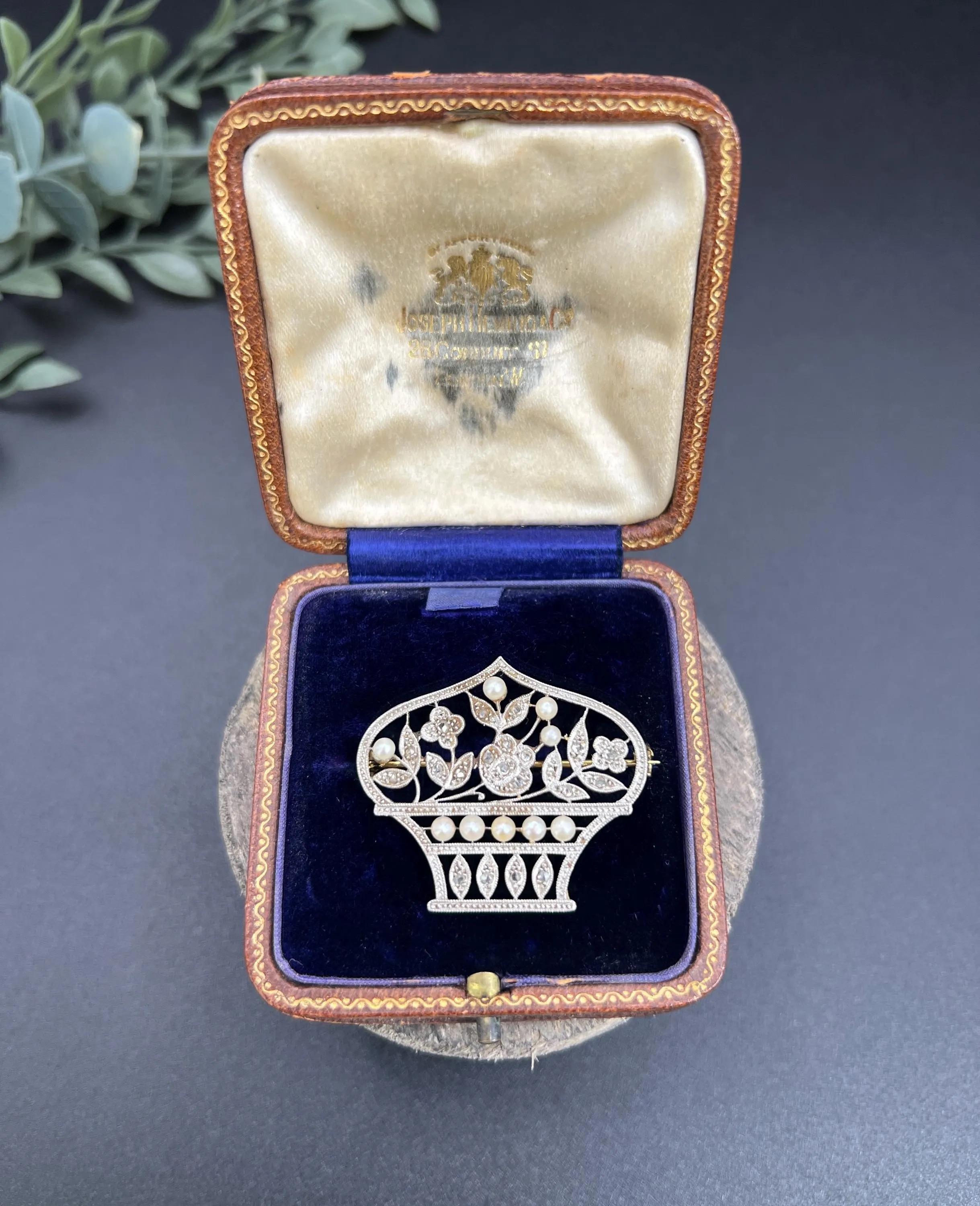 Colgante/Broche de oro de 18 ct y platino Belle Epoque de diamantes y perlas en forma de cesta de flores Eduardiano en venta