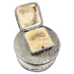 Verlobungsring aus 18 Karat Gold & Platin mit edwardianischen 5 Steinen und Diamanten zum Jahrestag