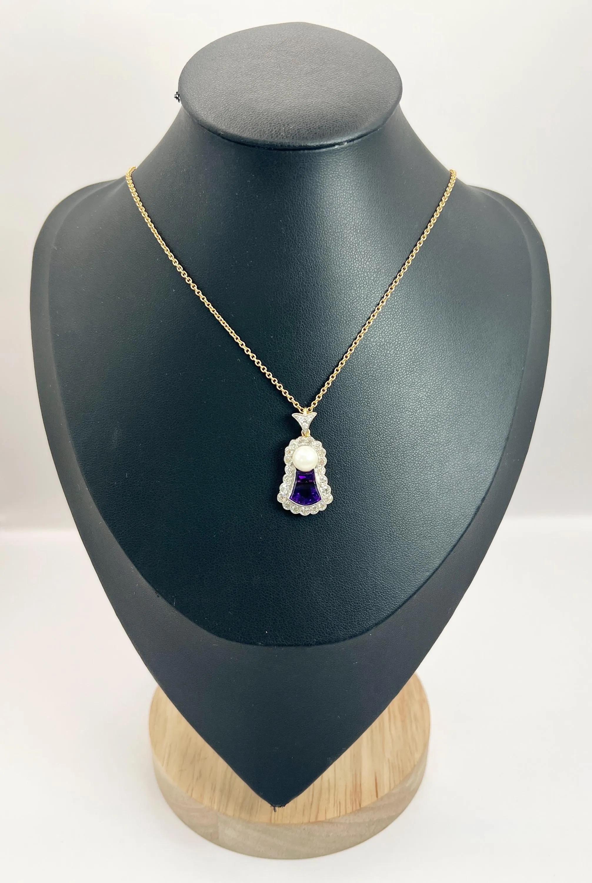 Taille mixte Pendentif chardon écossais en or 18ct et platine de l'époque édouardienne avec améthyste, diamant et perle en vente