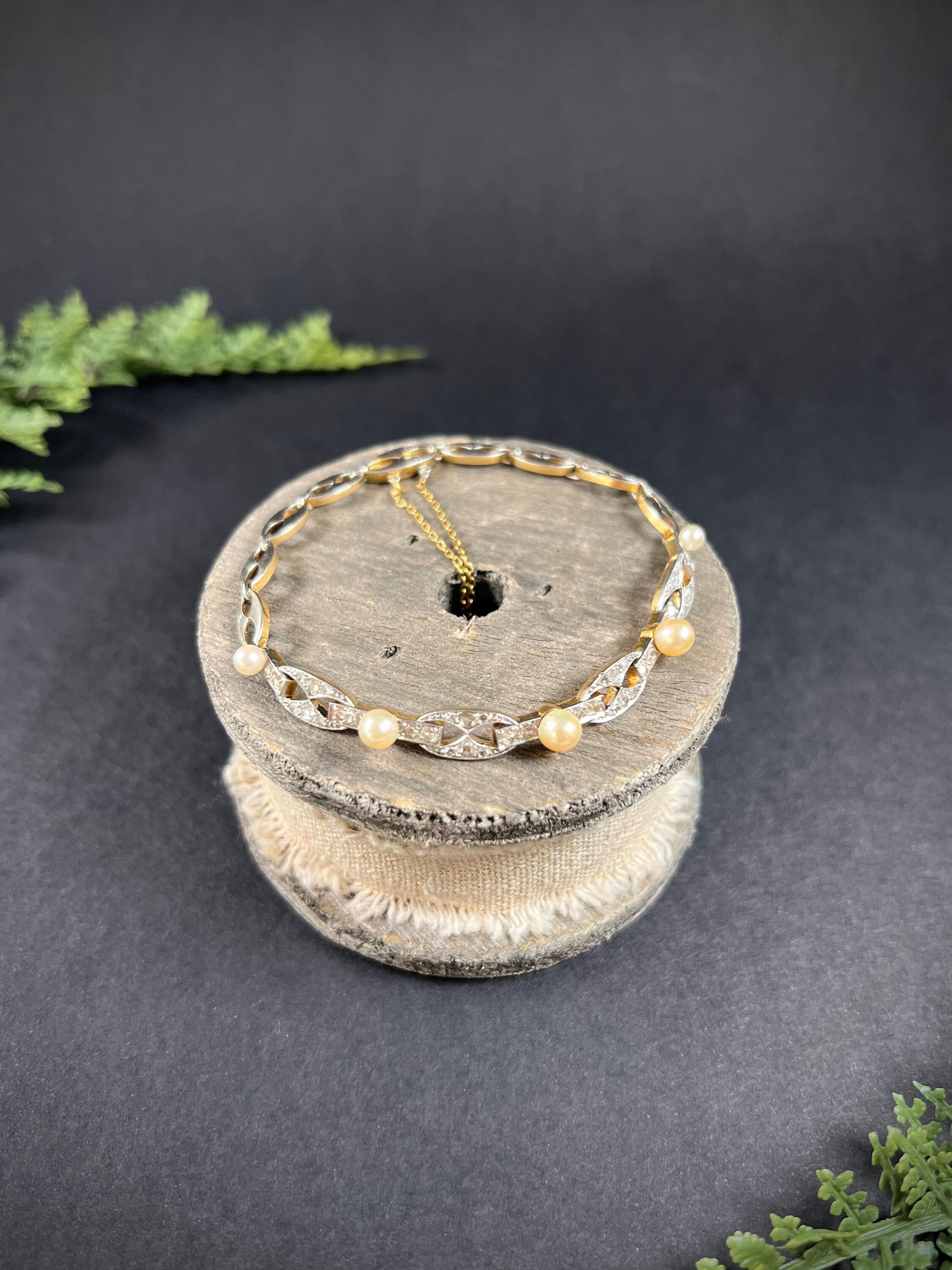 Taglio a rosa Bracciale A Link con diamanti e perle ovali in oro 18 ct e platino francese di epoca edoardiana in vendita