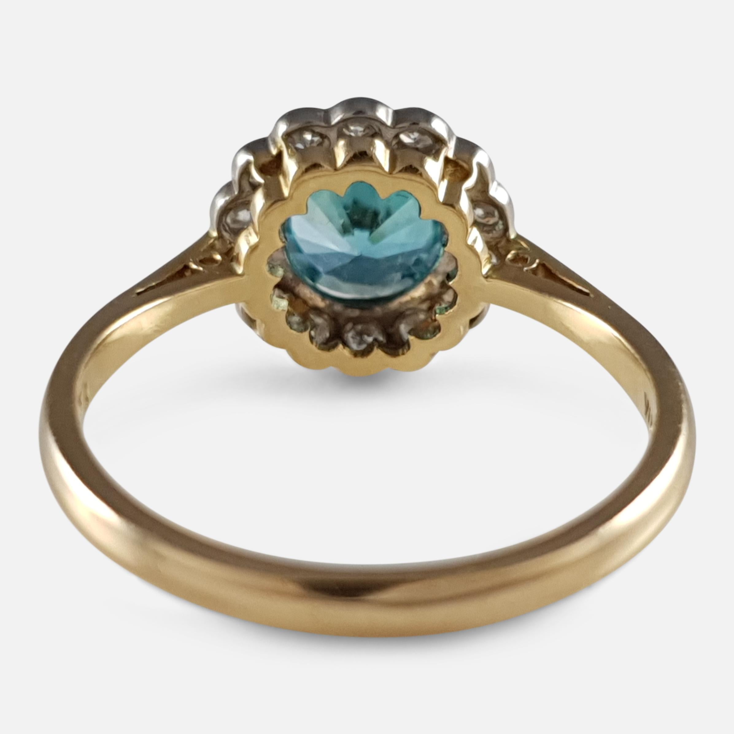 18ct Gold & Platinum Zircon & Diamond Daisy Cluster Ring, Circa 1930s For Sale 1