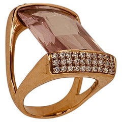 Retro 18ct Gold Ring Centering a Square Cut Morganite Suspended by 0.9ct Pave Diamonds