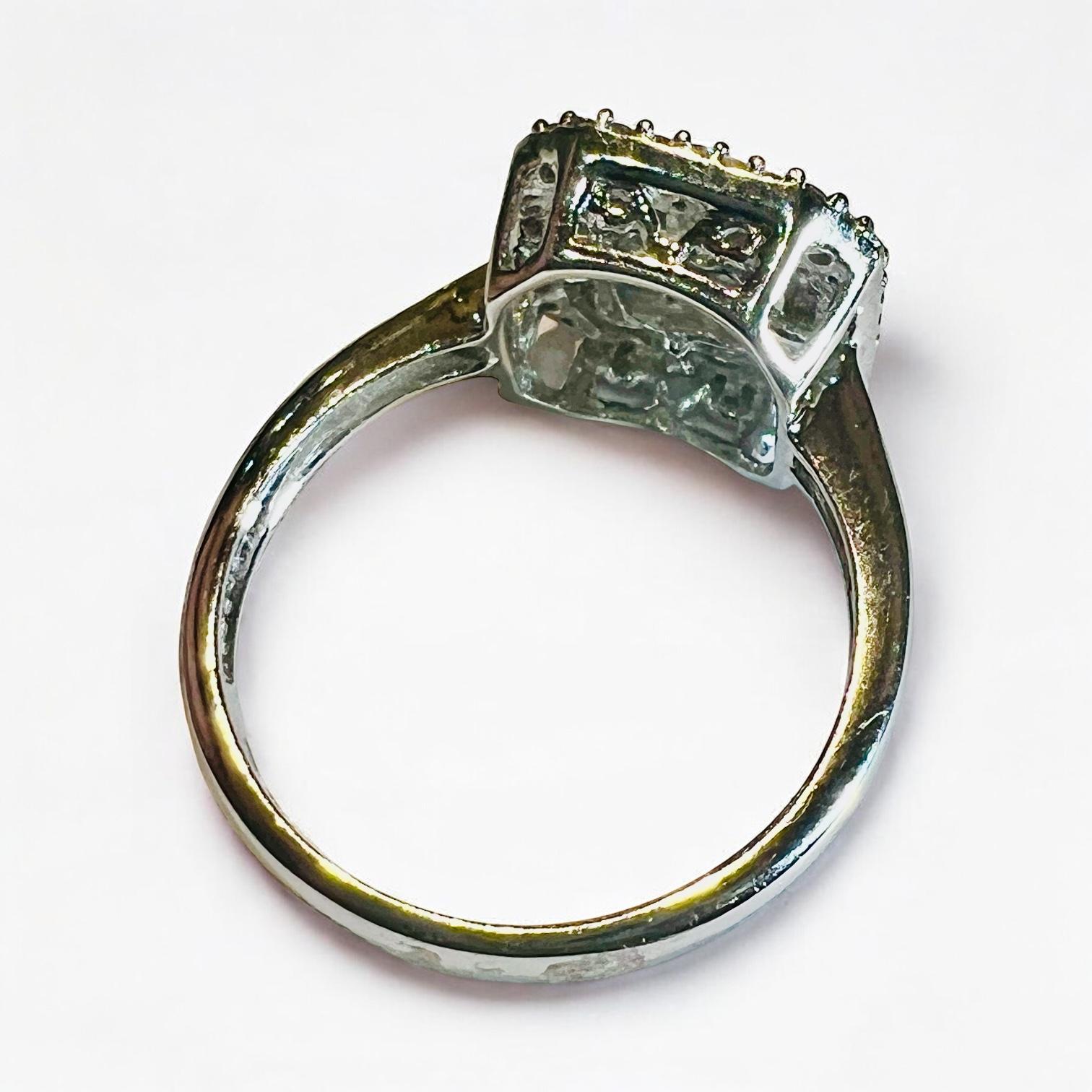 18ct Gold Ring Set With A Paving Of Diamonds For Sale 4