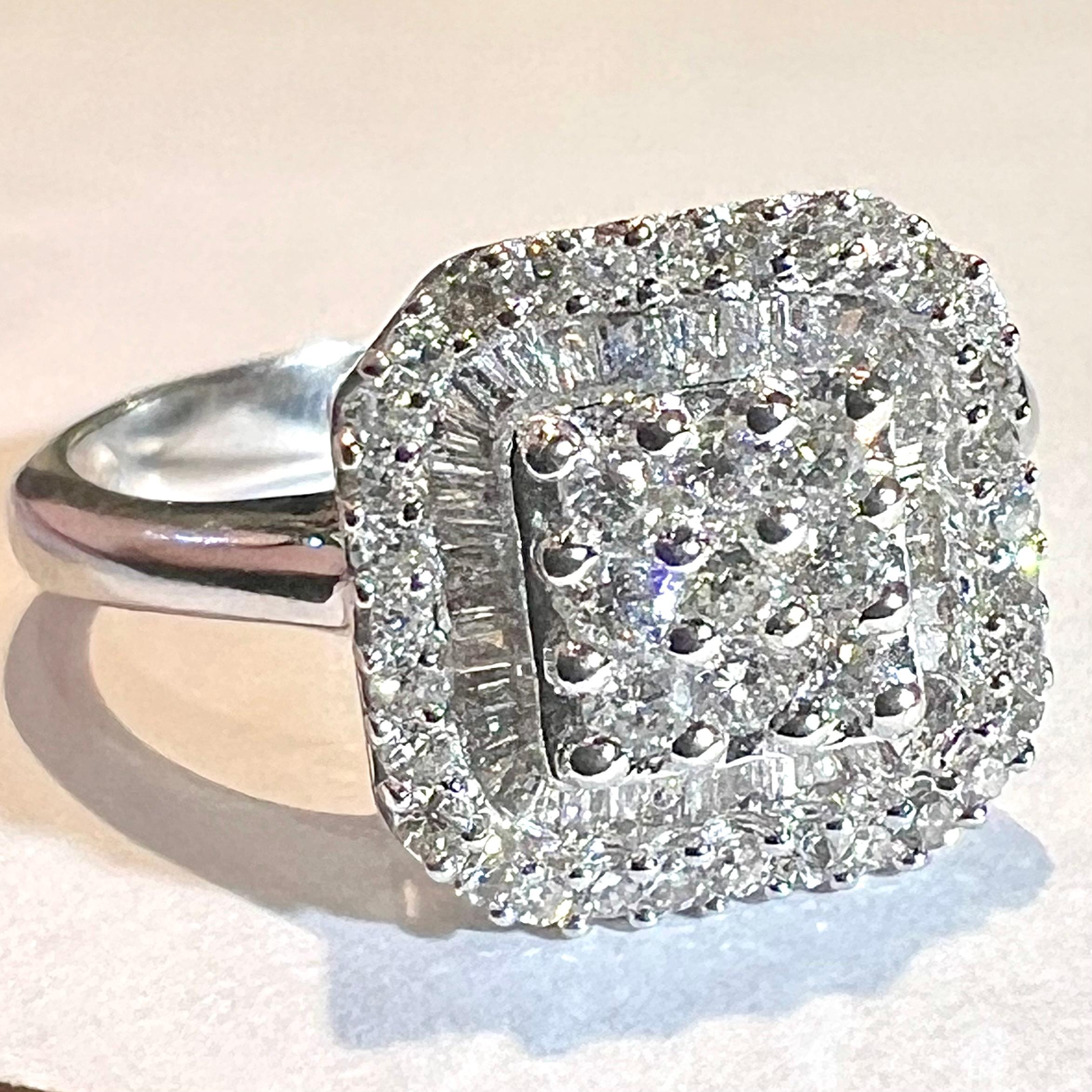 18ct Gold Ring Set With A Paving Of Diamonds For Sale 9