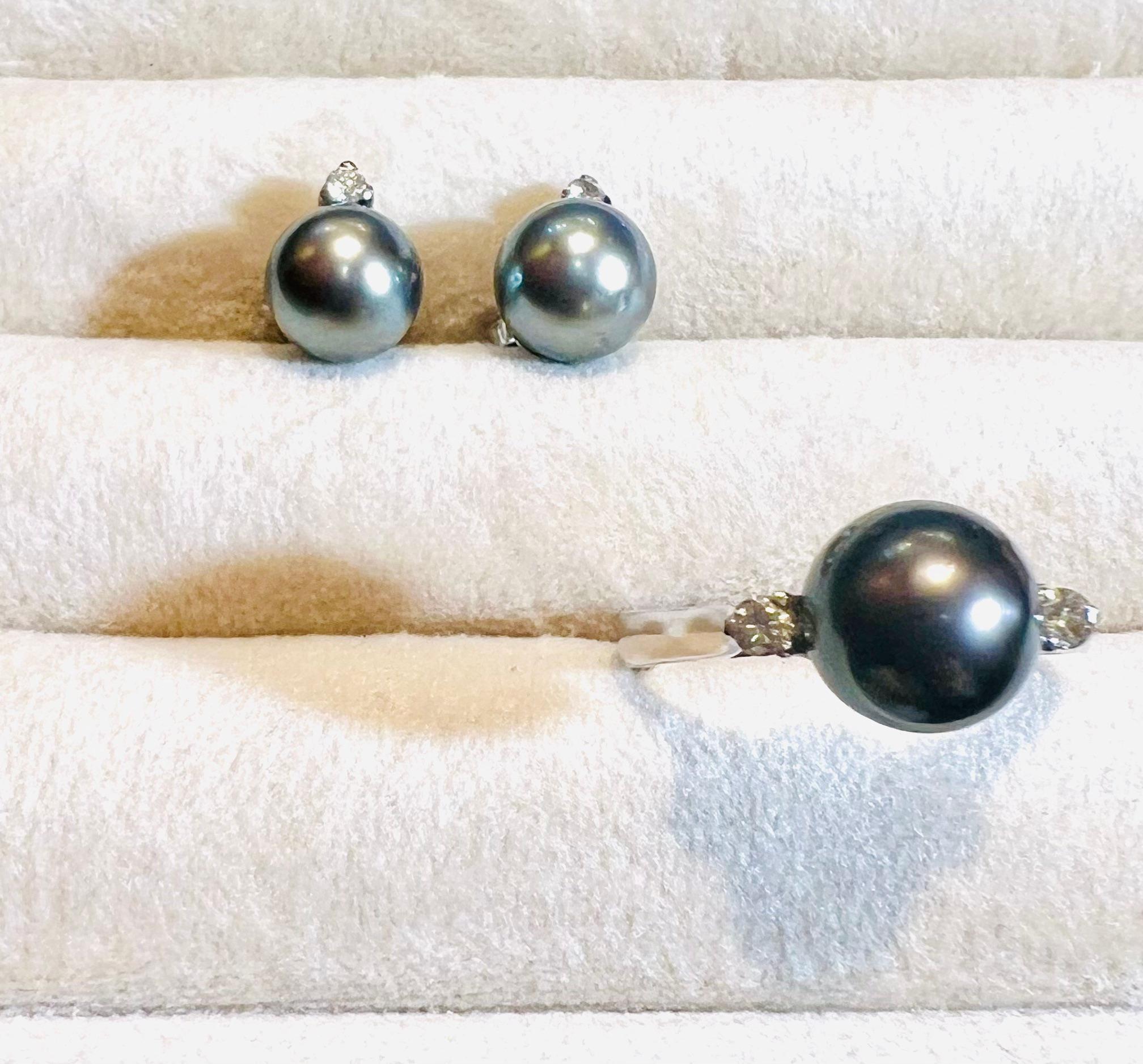 18ct Gold Ring Set With A Pearl Of Gray Culture Surrounded By 2 Diamonds For Sale 1