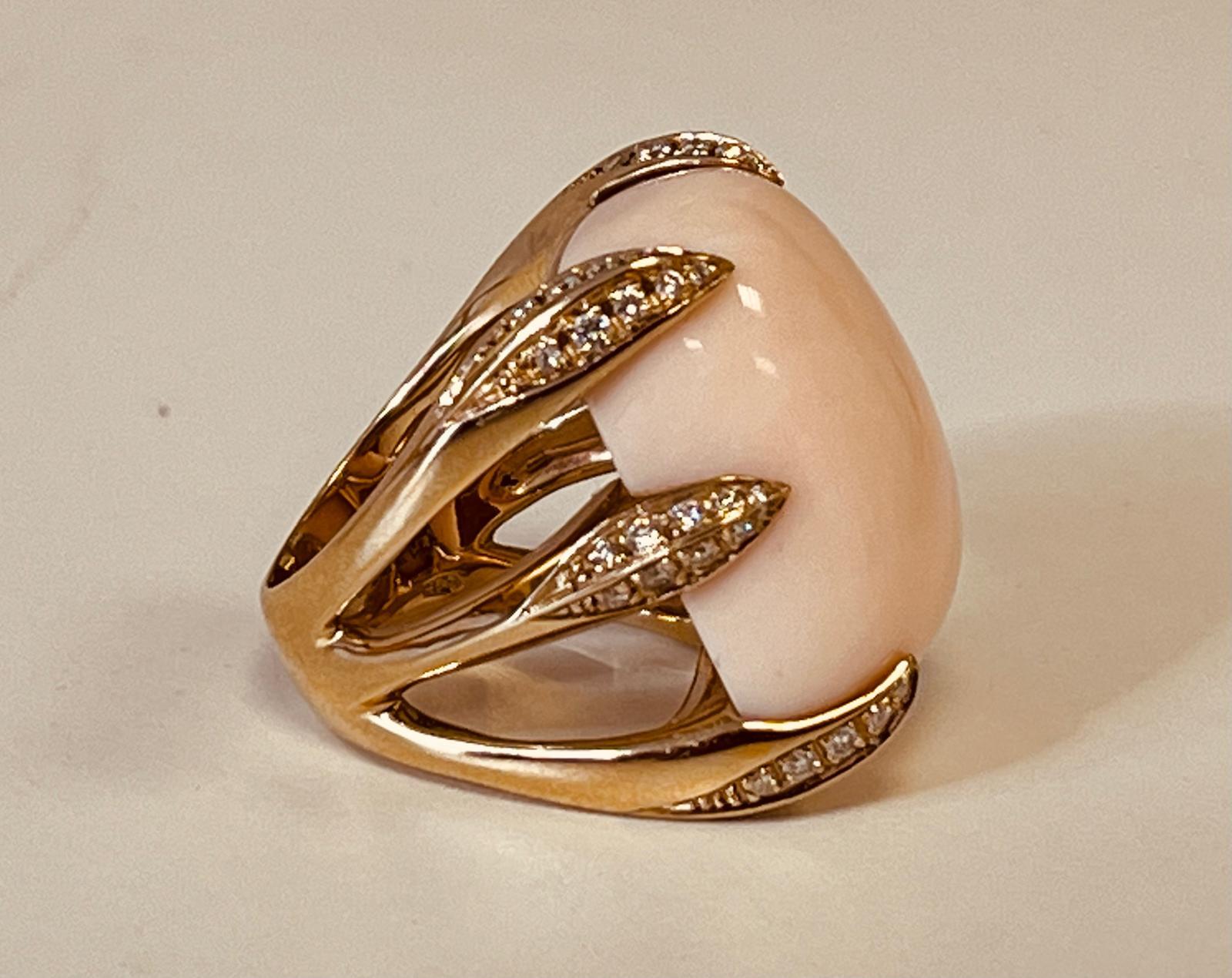 Cabochon 18ct Gold Ring Set With An Angel Skin Coral Held By Six Heavy Diamond Set Claws For Sale