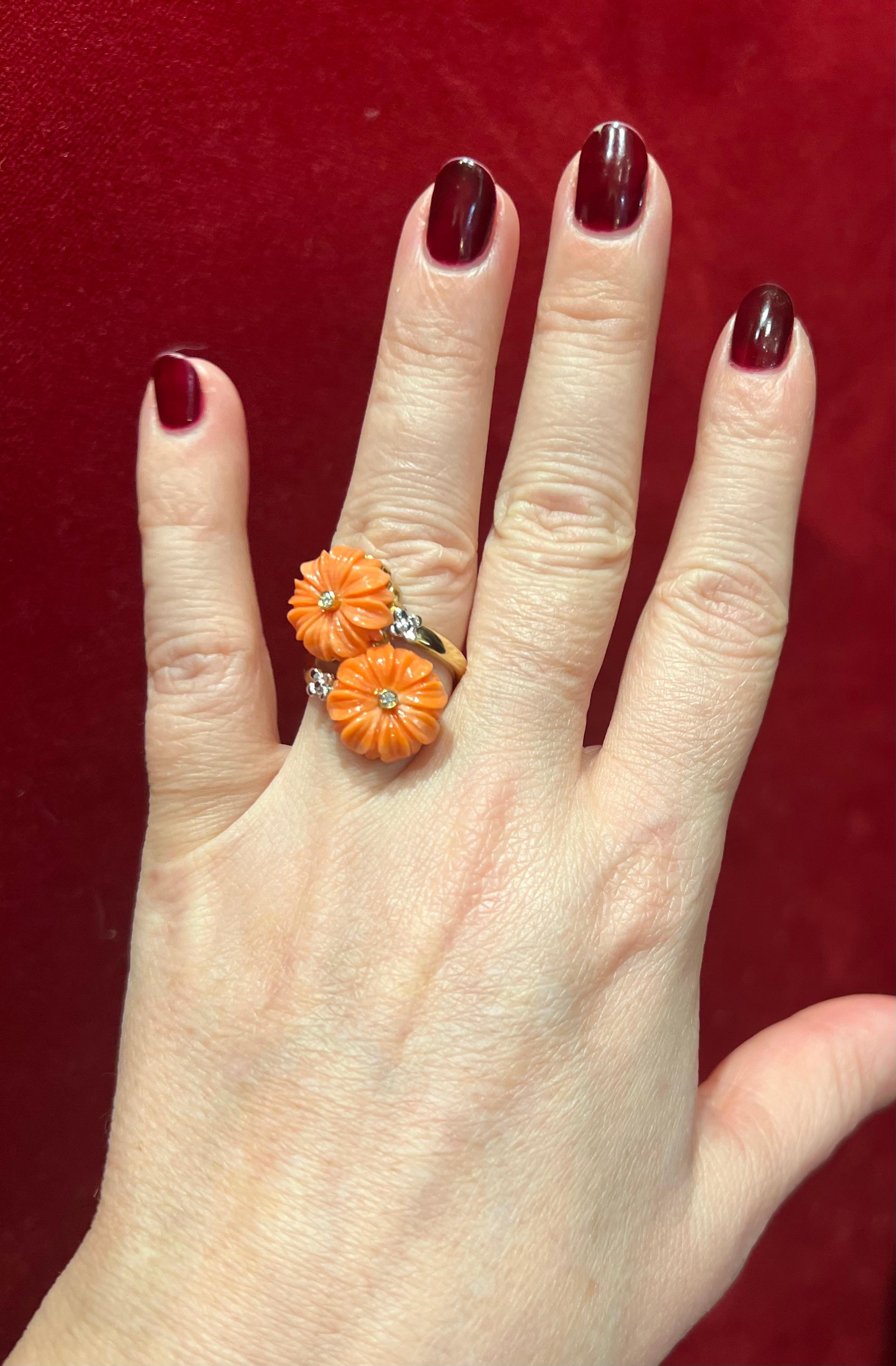 Mixed Cut 18ct Gold Ring Set With Flowers In Coral And Brilliants For Sale