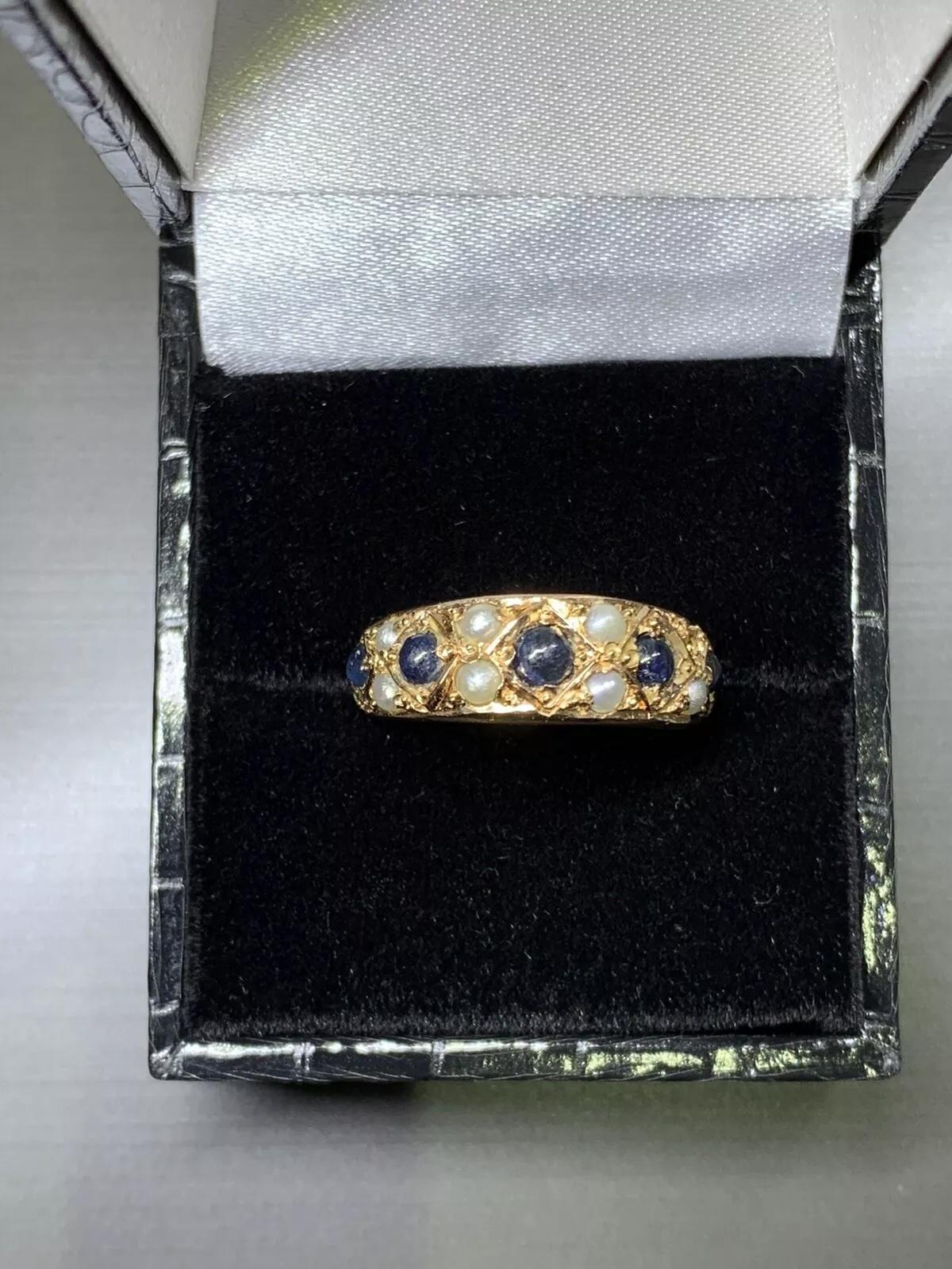 18ct Gold Sapphire And Pearl Victorian Antique Engagement Ring Rose Gold. In New Condition For Sale In London, GB