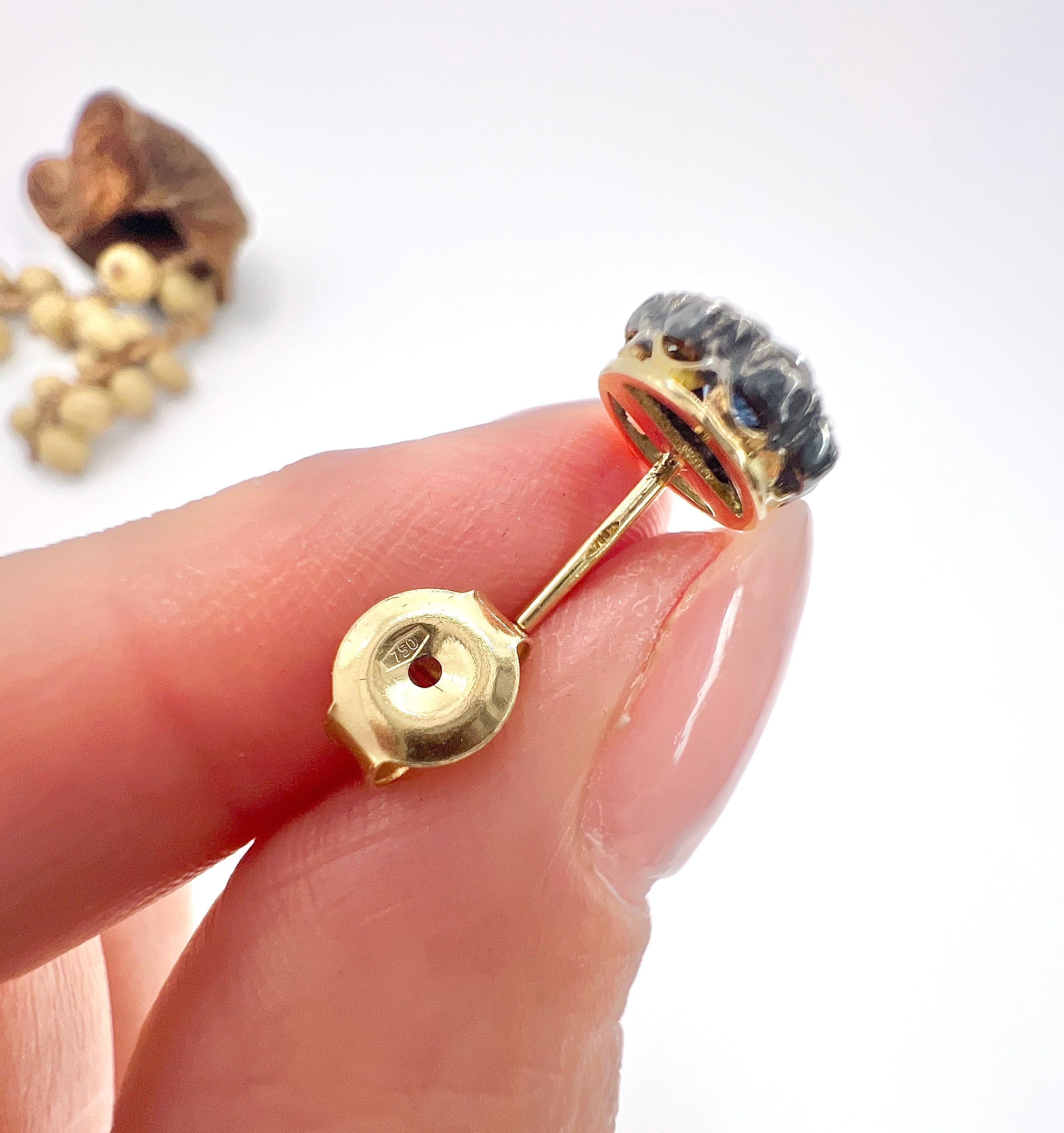 18ct Gold Sapphire & Diamond Daisy Cluster Stud Earrings 3