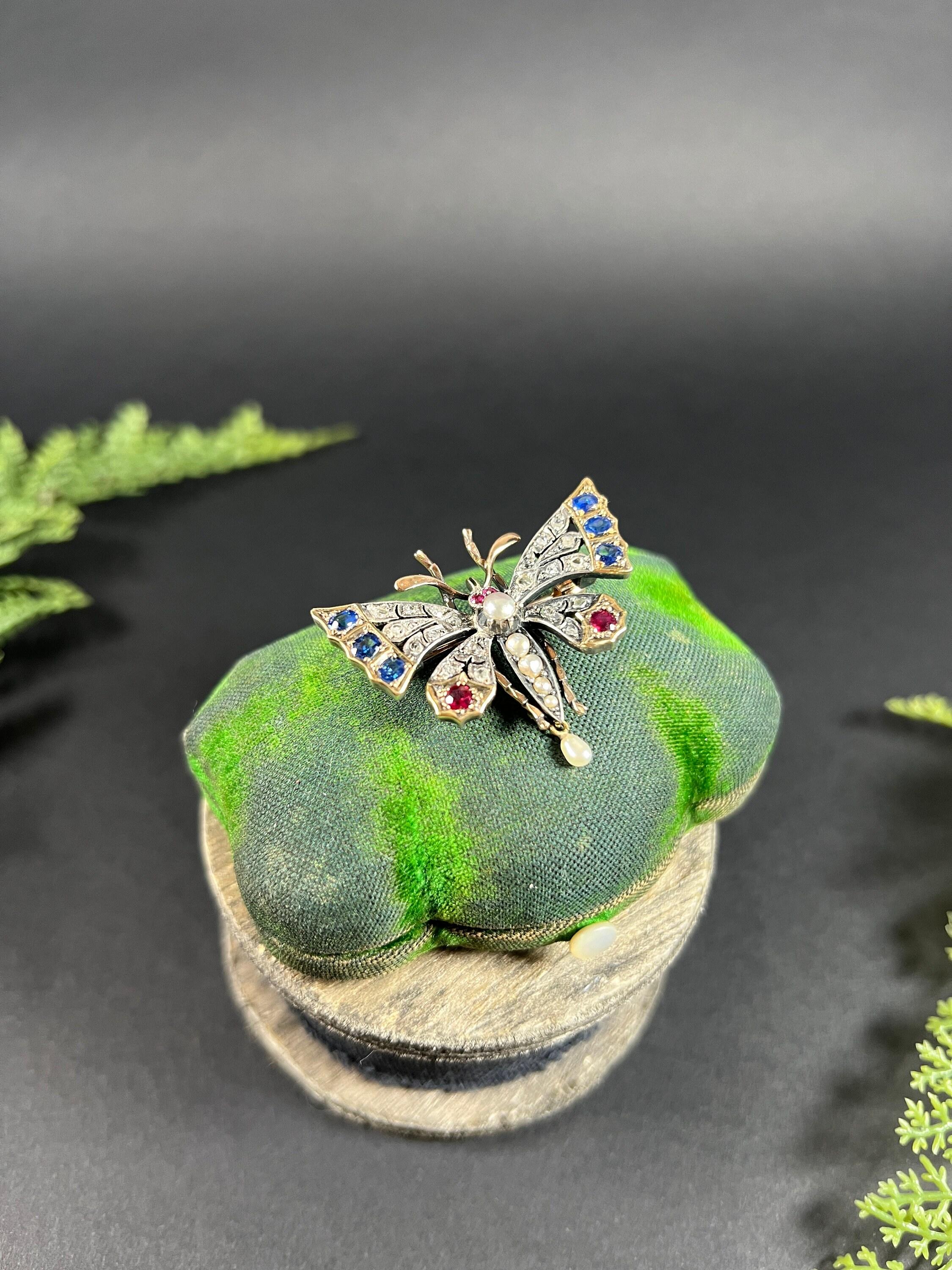 18ct Gold & Silver French Victorian Ruby Sapphire Diamond Pearl Butterfly Brooch For Sale 2