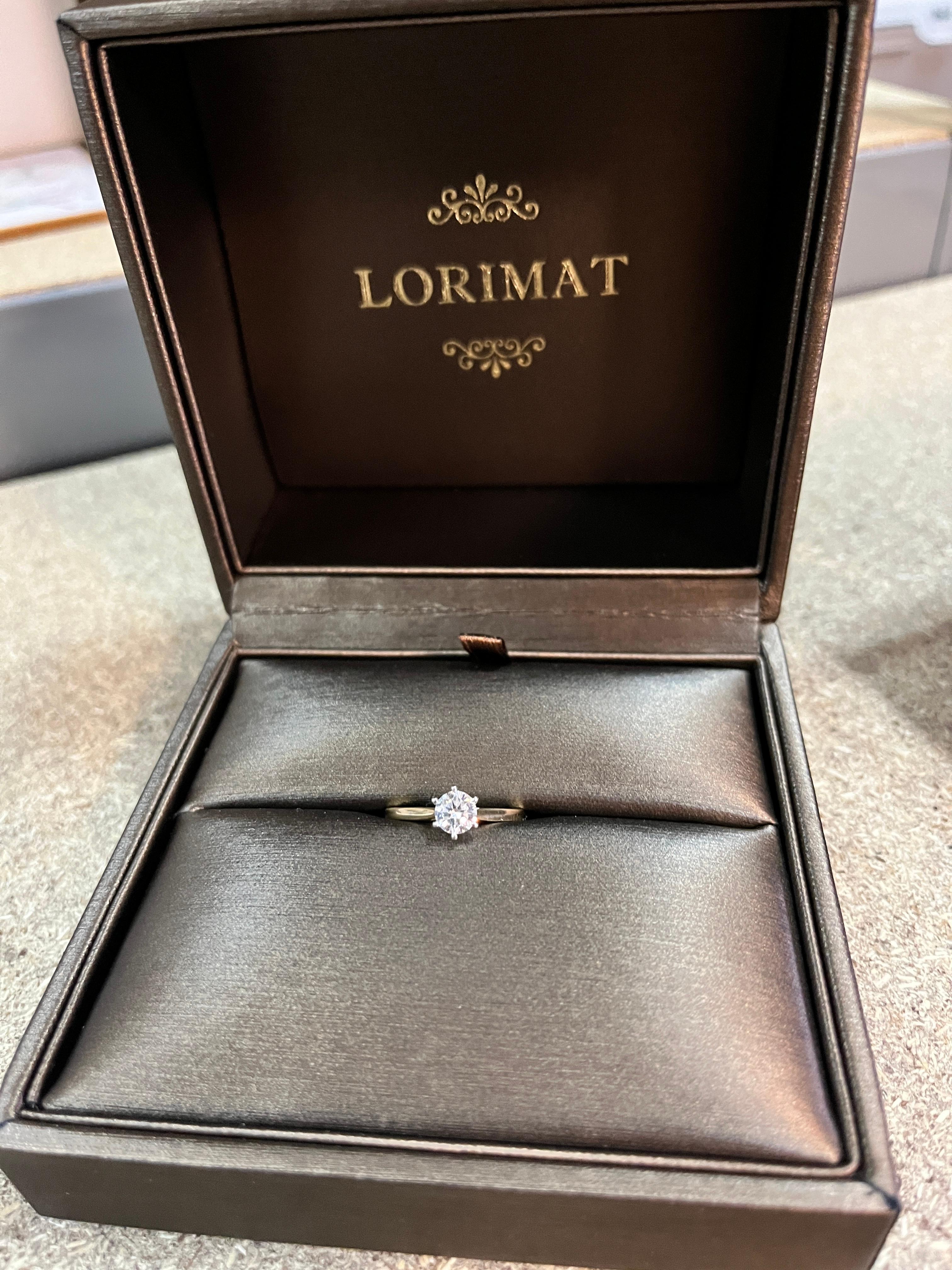 18ct Gold Solitaire Round Brilliant Cut Diamond Ring In New Condition For Sale In Kilkenny, IE