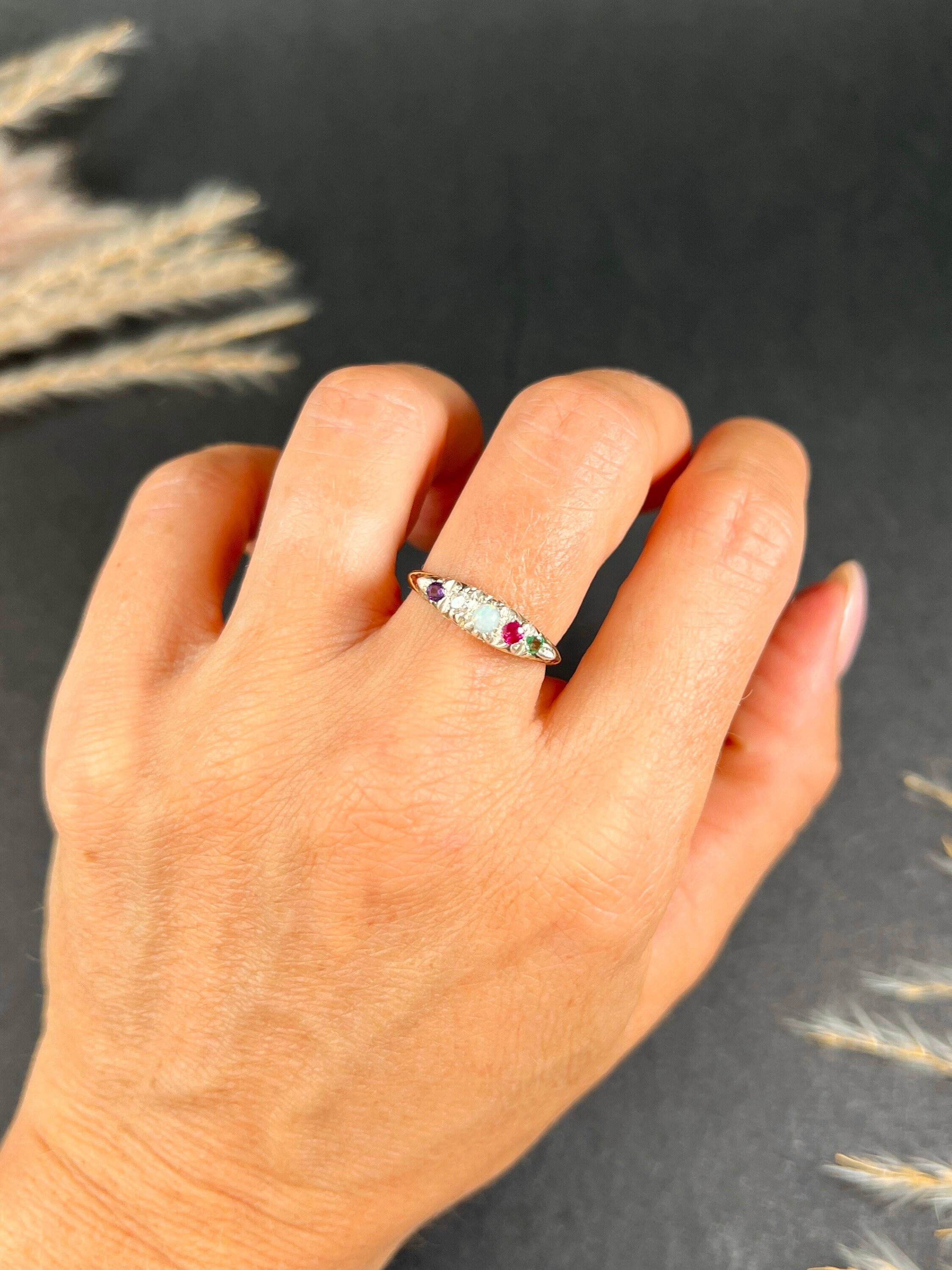 18ct Gold Victorian ADORE Amethyst, Diamond, Opal, Ruby & Emerald Acrostic Ring For Sale 4