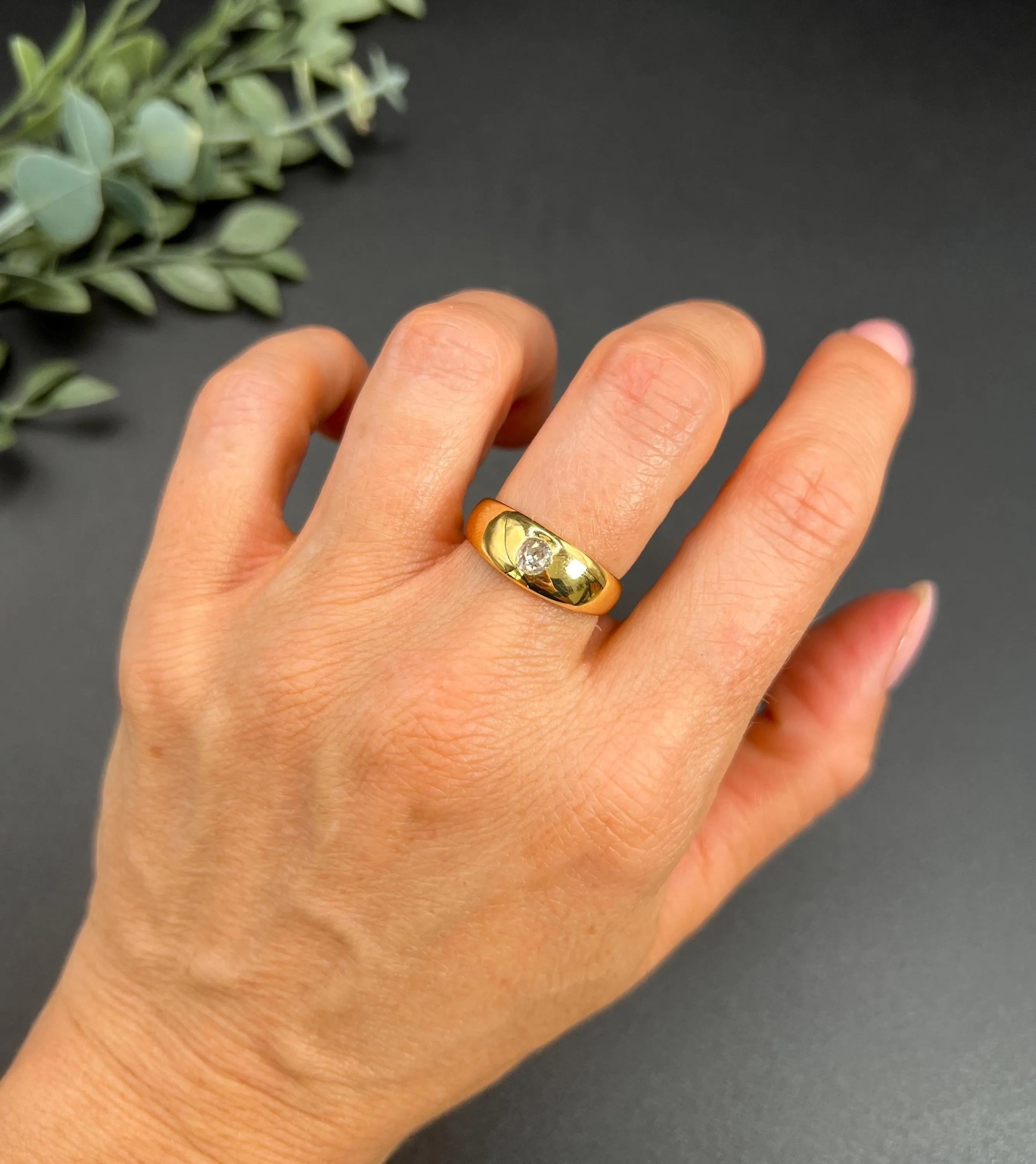 Old European Cut 18ct Gold, Victorian Diamond Single Stone Band Ring, Hallmarked Birmingham 1879 For Sale