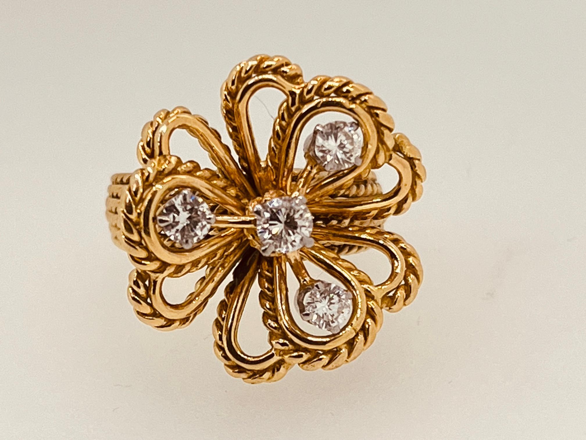 18ct Gold Vintage Flower Ring Suspending Four Brilliant Cut Diamonds Circa 1960s For Sale 2