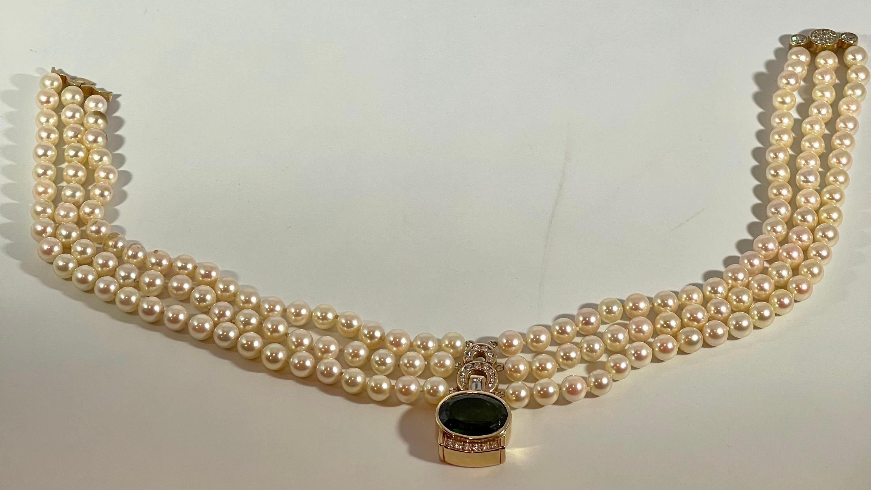 Collier en or 14 carats et triples perles, tourmaline verte 18 carats et diamants 2,5 carats en vente 5