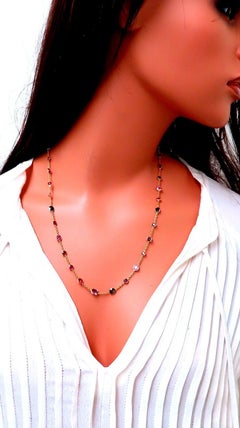 Collier « Yard » en rubis et saphir naturels de 18 carats, or 14 carats*