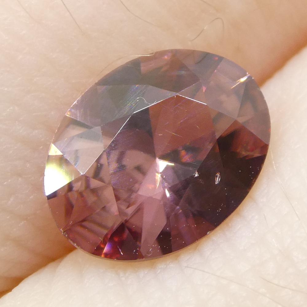 1.8ct Natural Earth Mined Oval Master Brilliant Cut Pink Zircon from Sri Lanka (en anglais) en vente 7