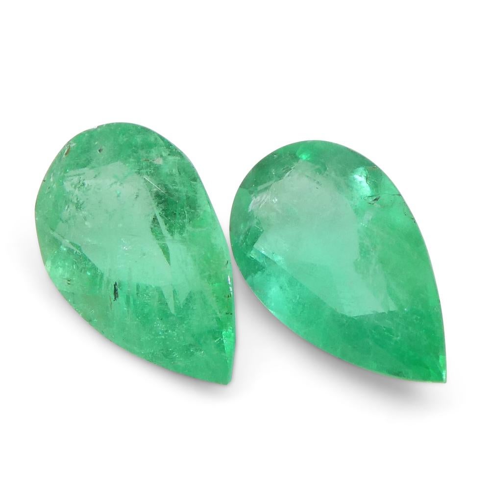Women's or Men's 1.8ct Pair Pear Green Emerald from Colombia For Sale