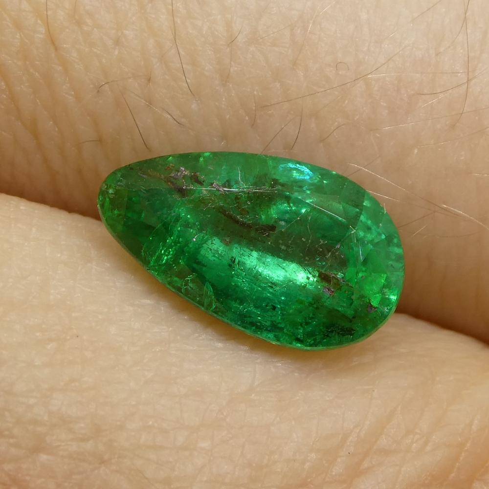 1.8ct Pear Green Emerald from Zambia For Sale 11