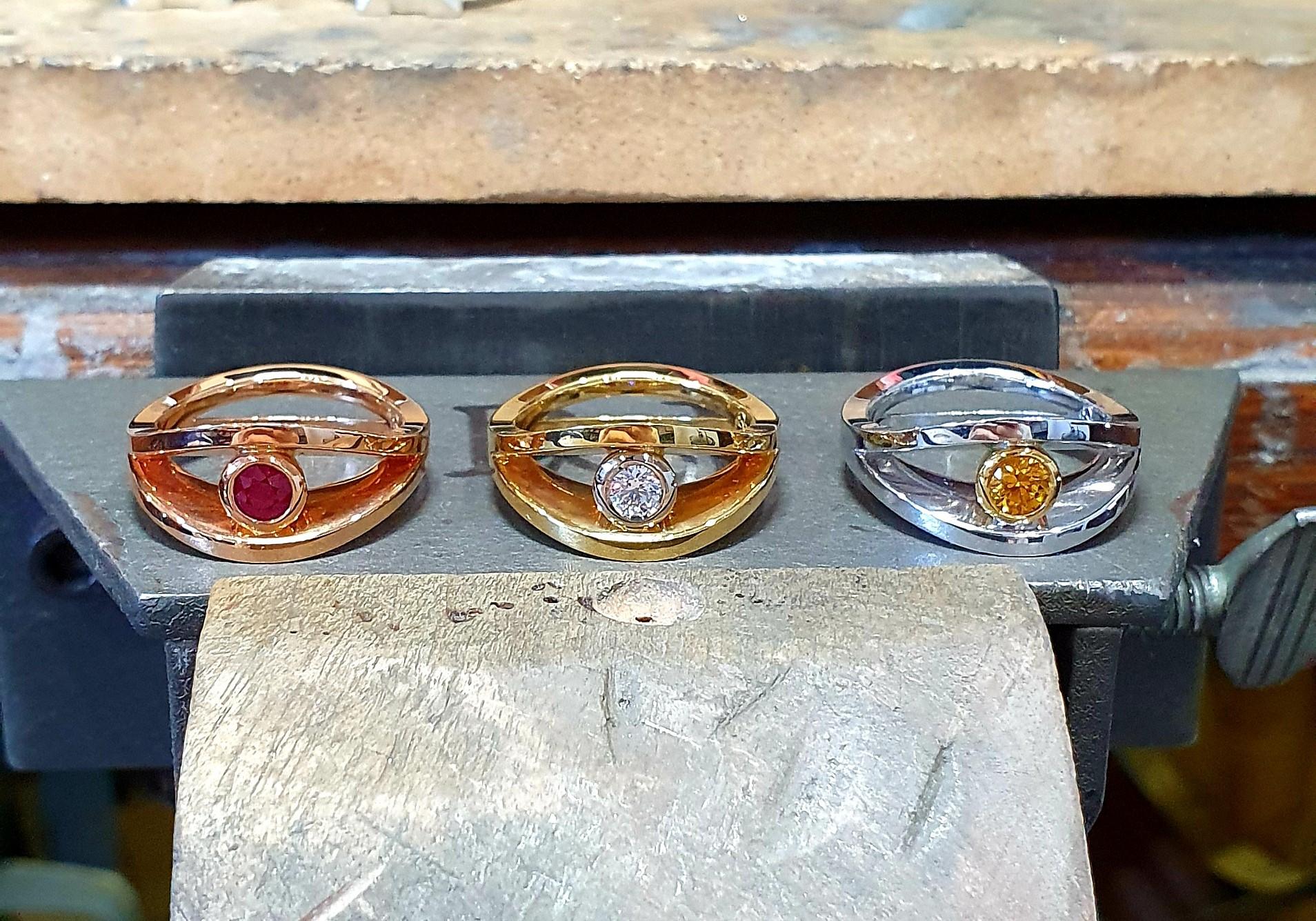 For Sale:  18ct Rose Gold and Ruby 