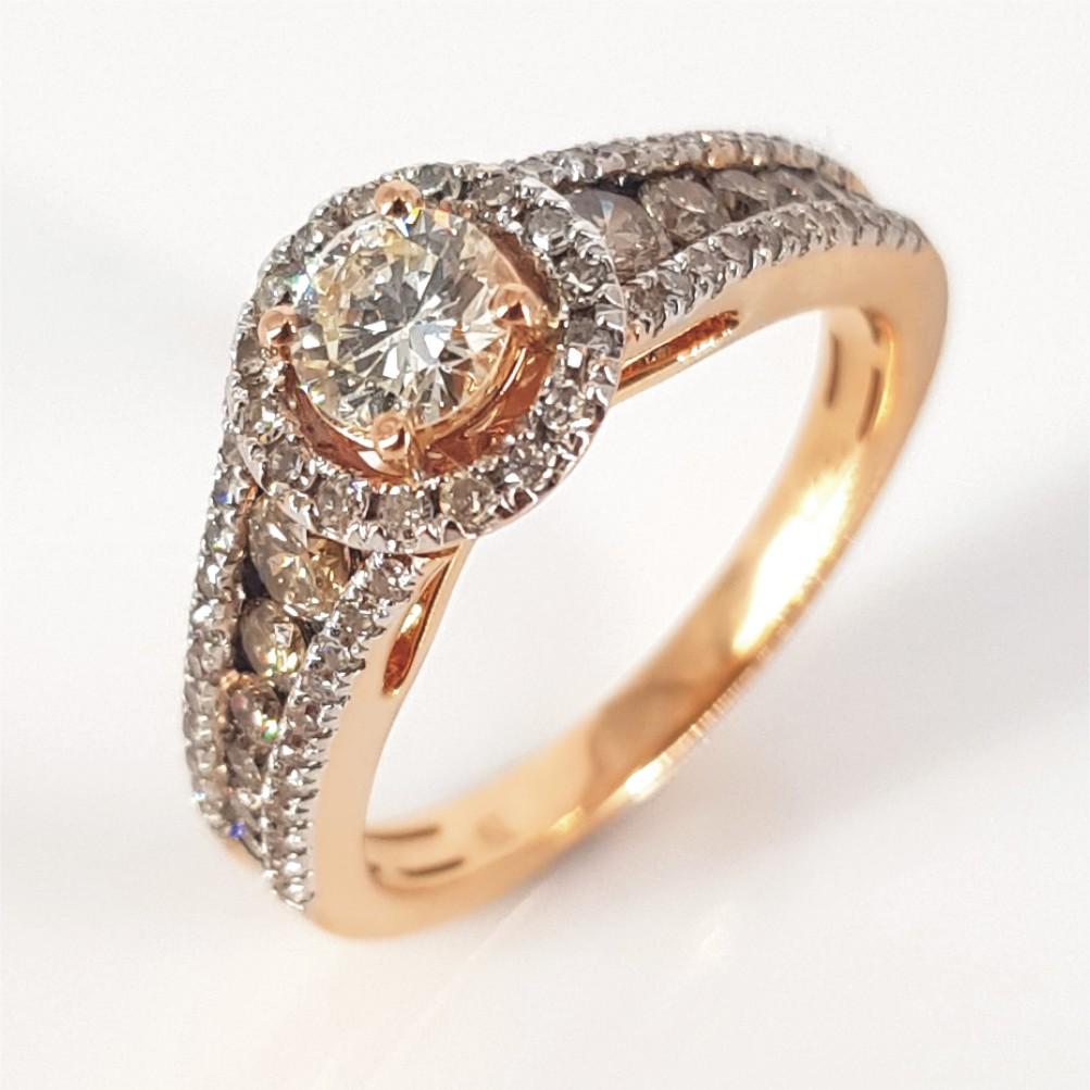 18ct Rose Gold Cognac & Diamond Ring For Sale 2