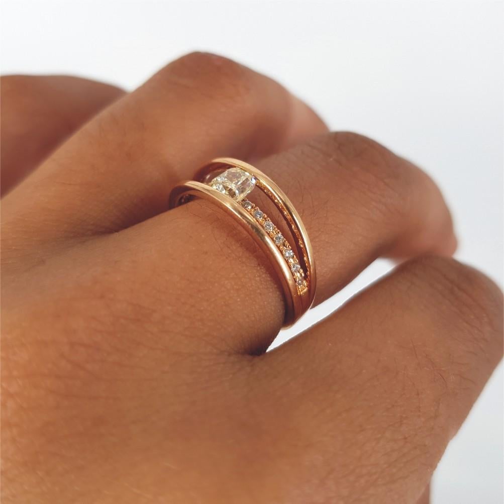 18ct Rose Gold Illusion Set Cushion Cut Diamond Ring For Sale 9