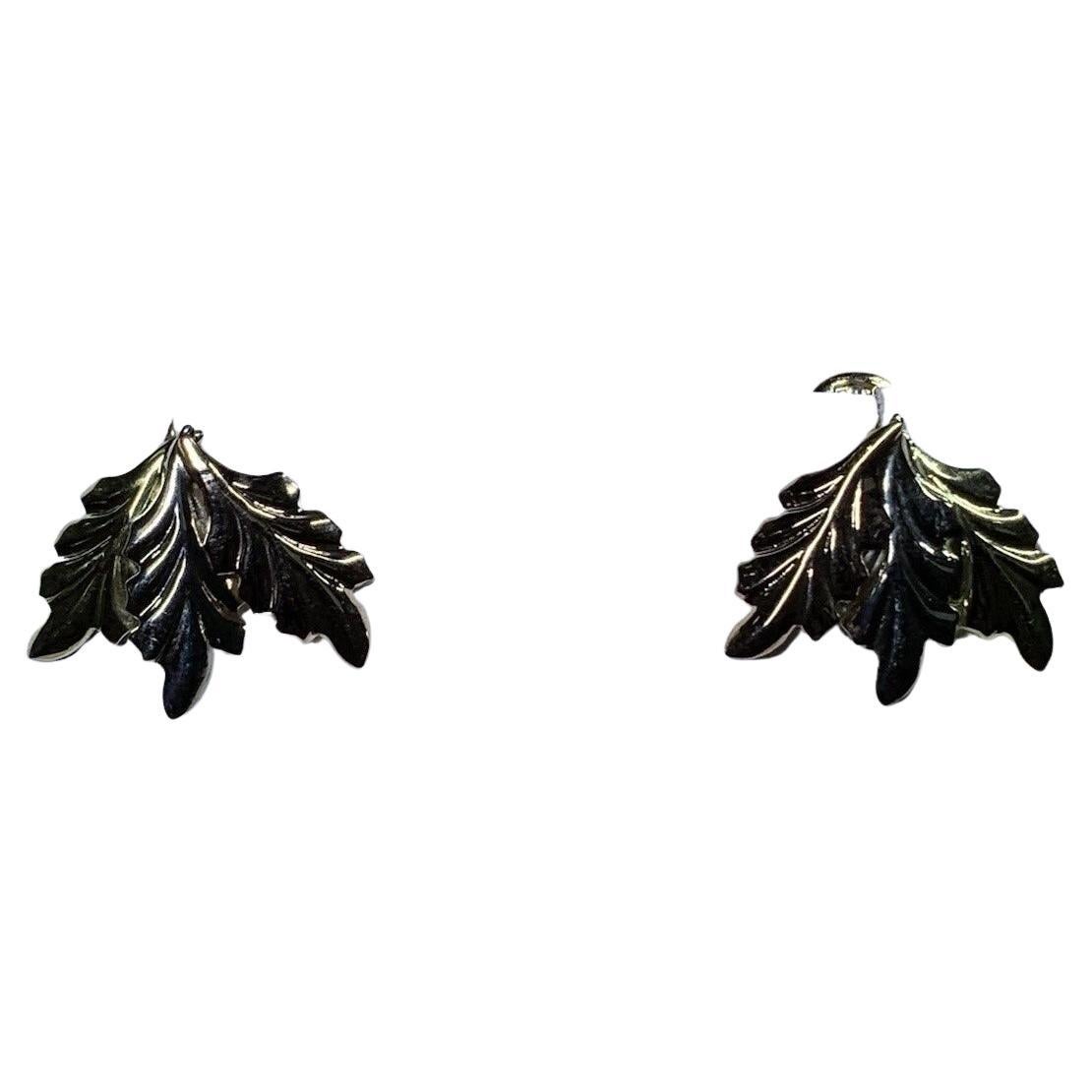18ct Trinity Leaves Designed Stud Earrings Yellow Rose And White Gold For Sale