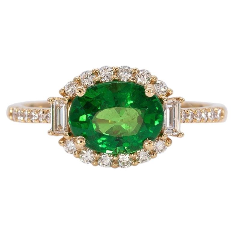 Anello con granato tsavorite da 1,8 carati e diamanti estratti in miniera: oro massiccio 14K